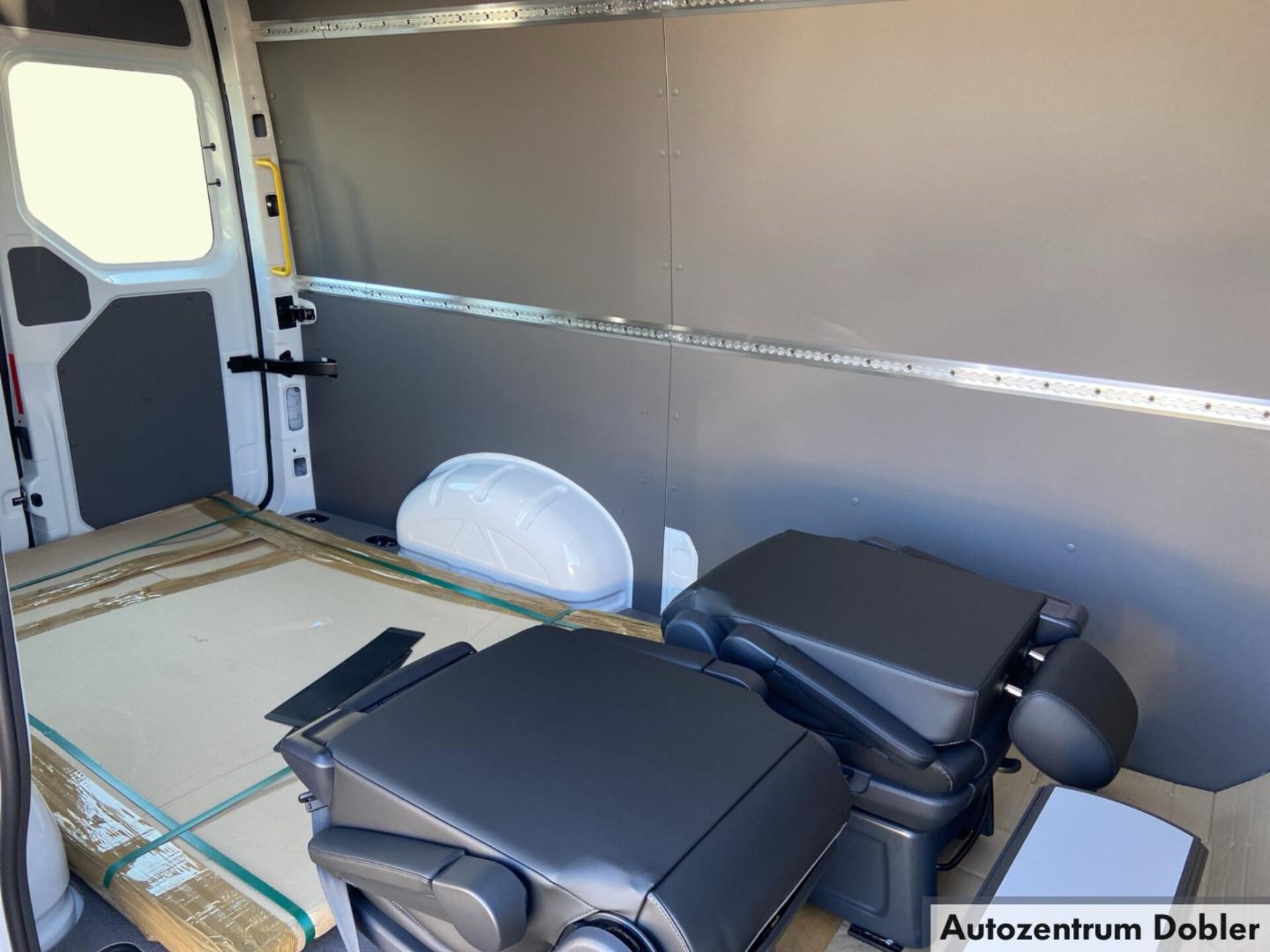 Volkswagen Crafter Kasten mittlerer Radstand