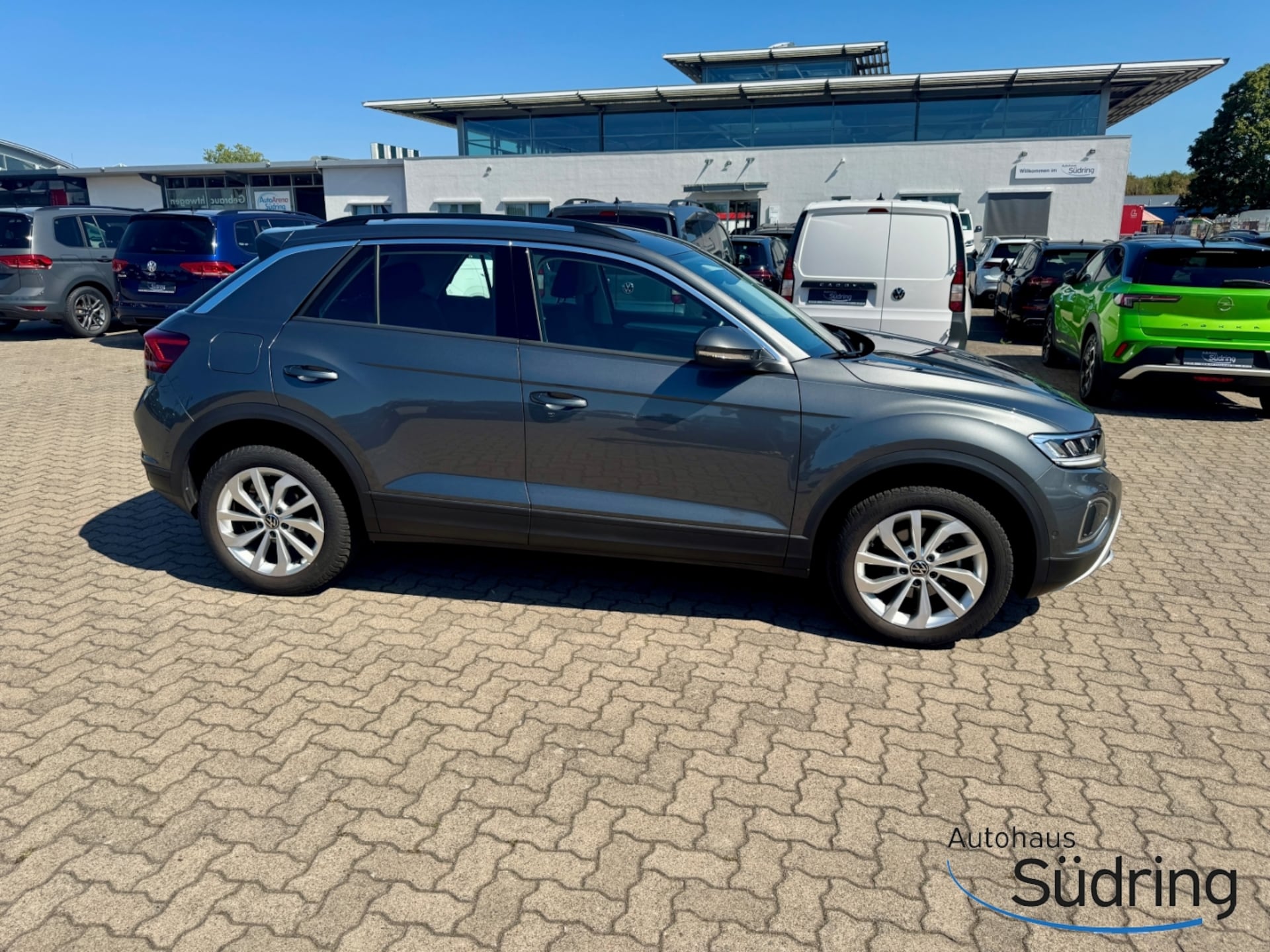 Volkswagen T-Roc Life