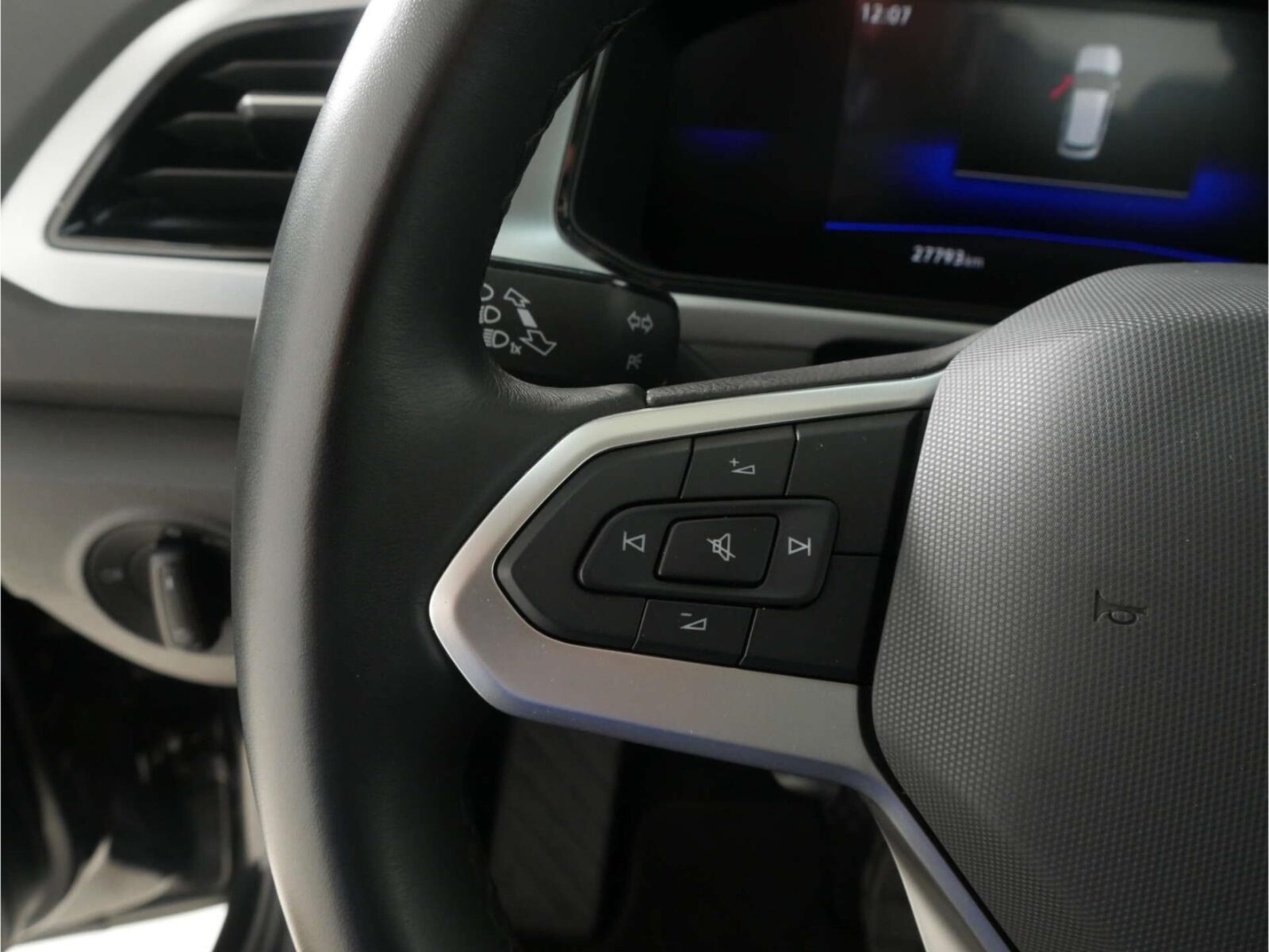 Volkswagen T-Roc – Bild 11