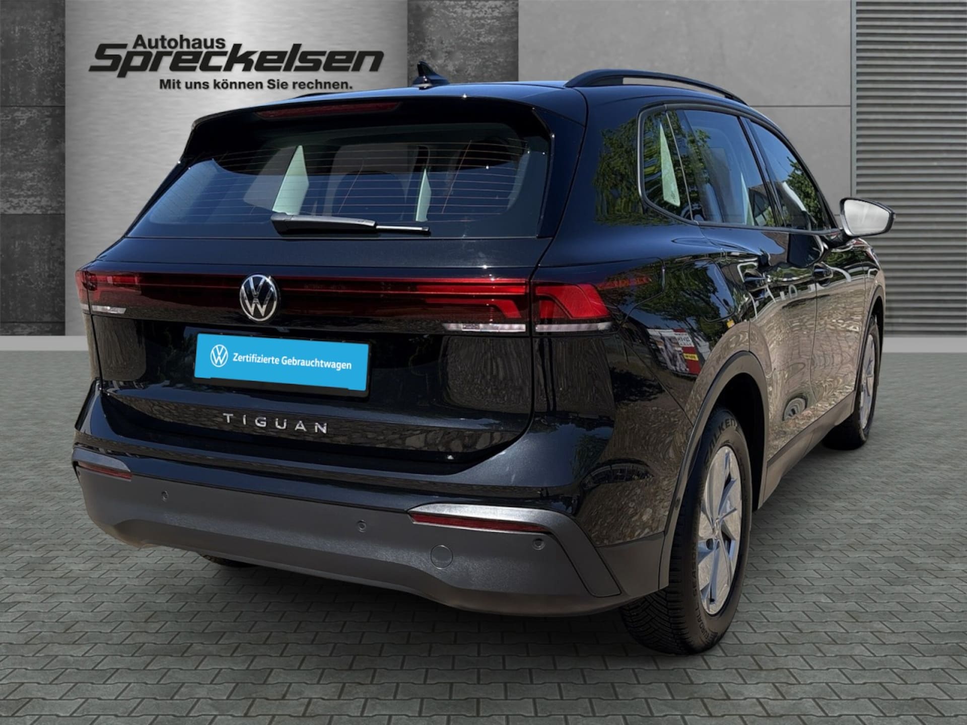 Volkswagen Tiguan Basis-Modell