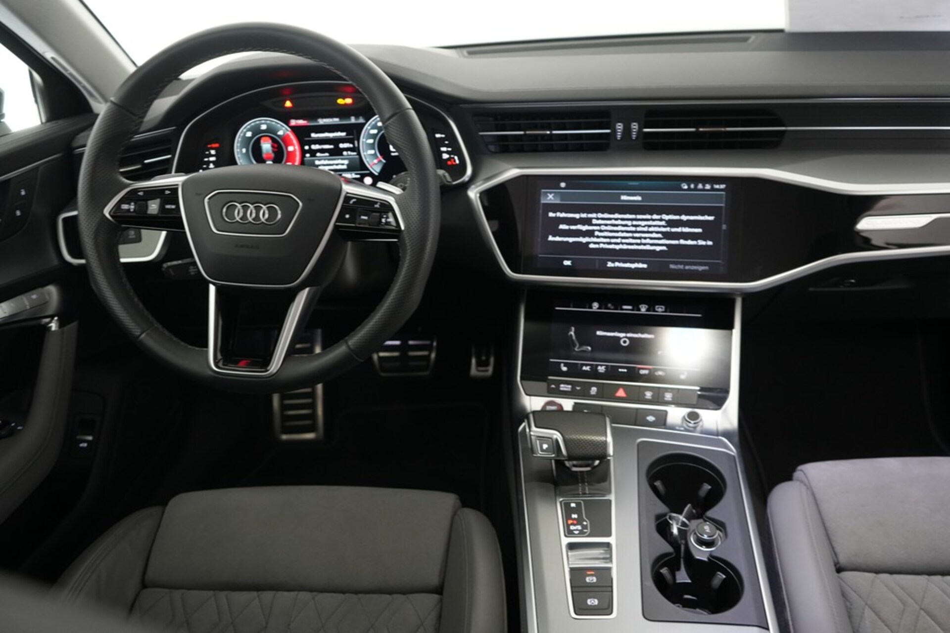 Audi S6 Avant