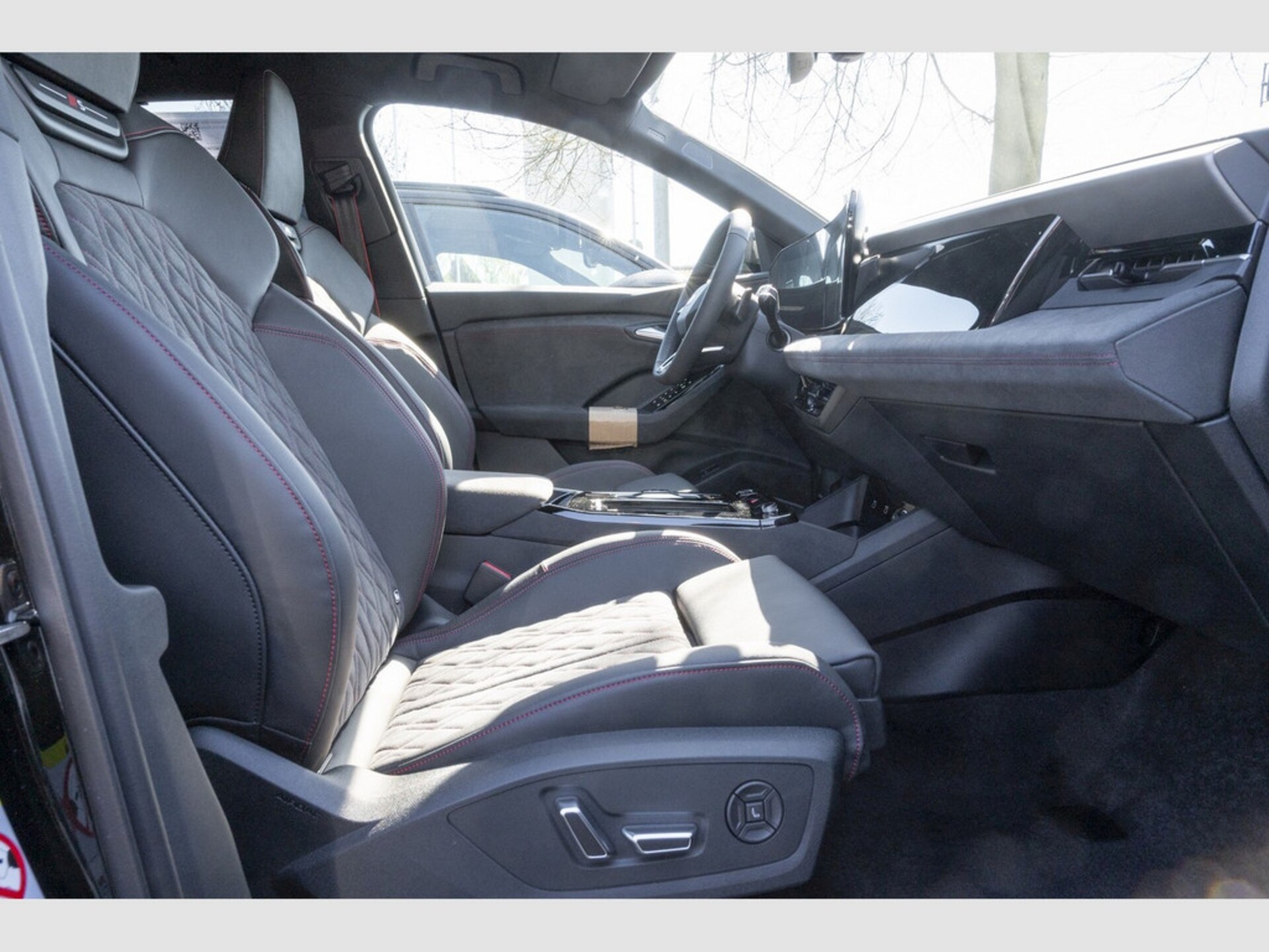 Audi Q6 SUV e-tron
