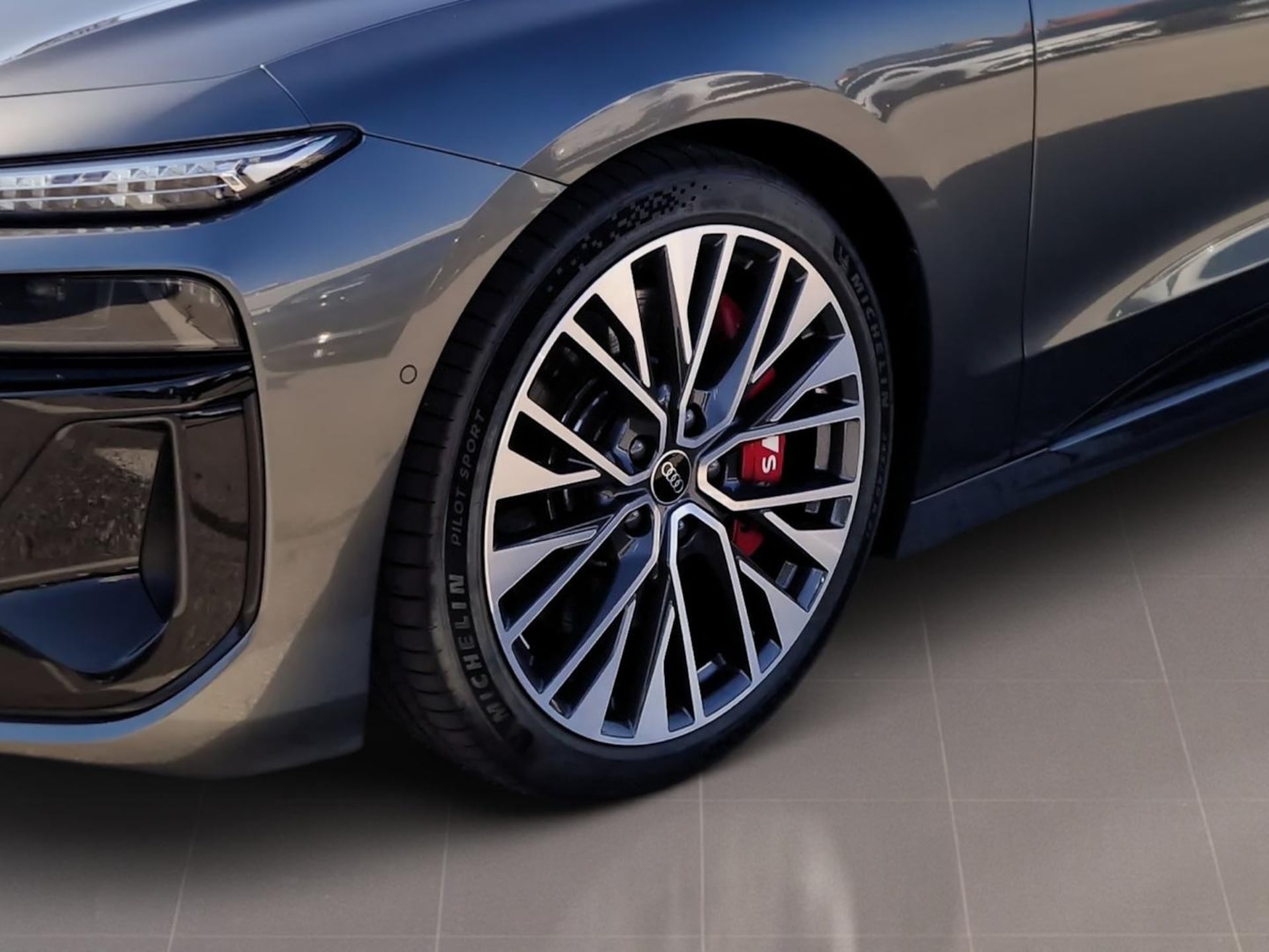 Audi S6 Avant e-tron