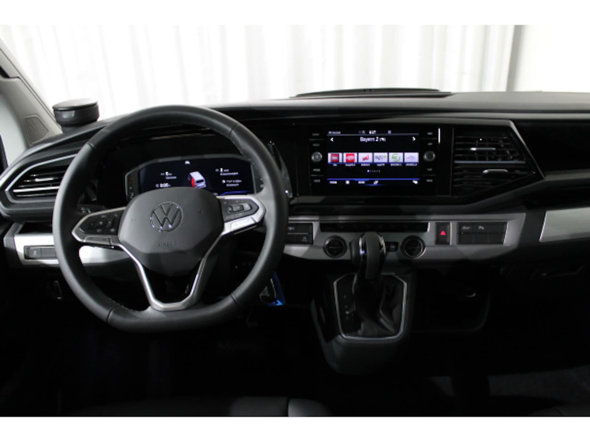 Volkswagen T6.1 California Beach