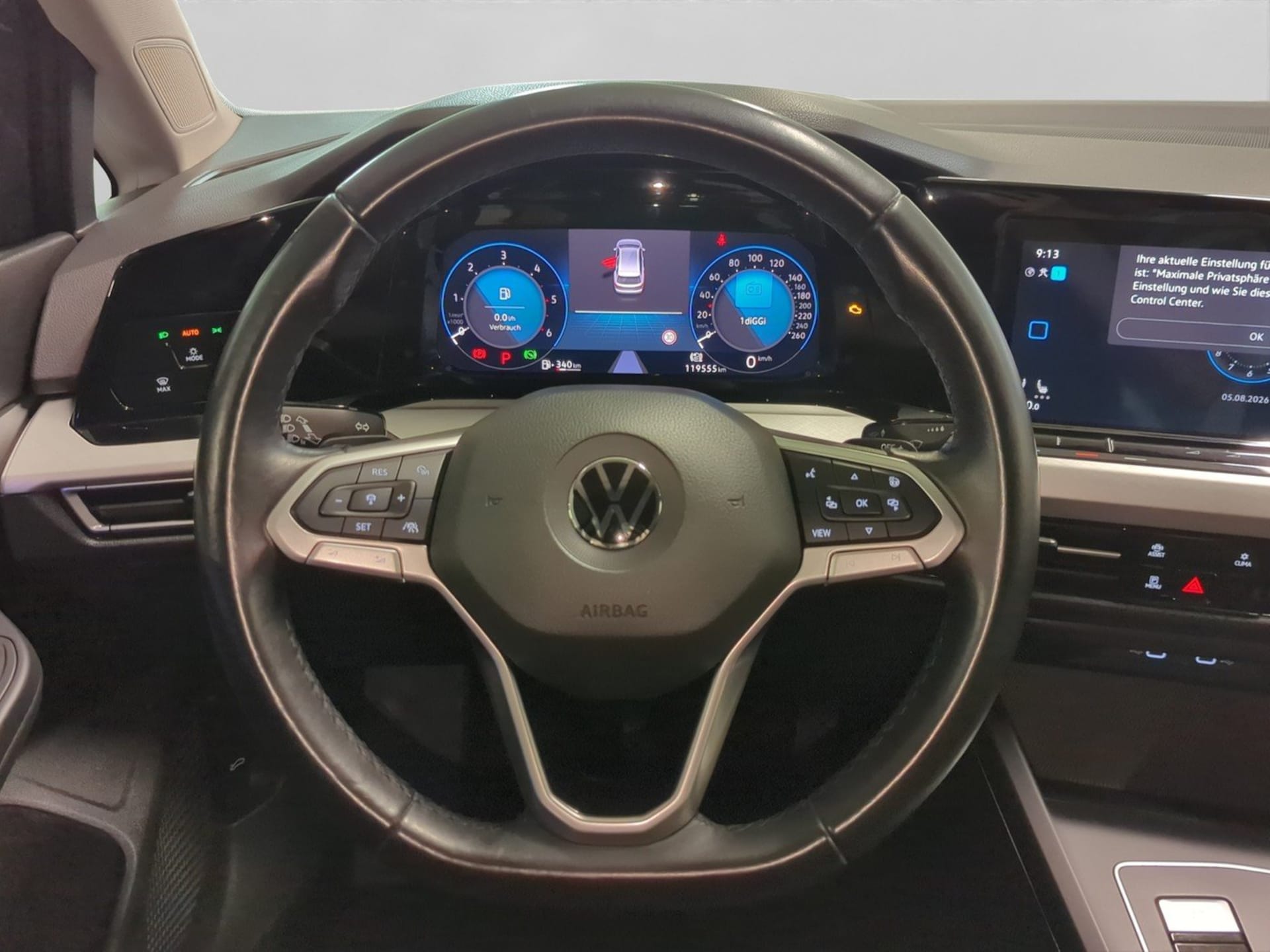 Volkswagen Golf Variant Life