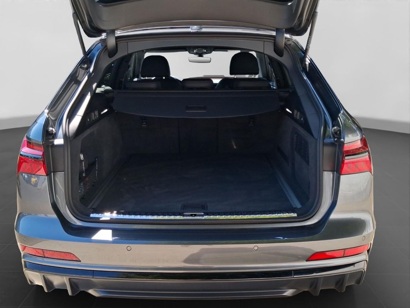 Bild über Audi S6 Avant TDI quattro tiptronic - für weitere Informationen kontaktieren Sie den Audi Partner