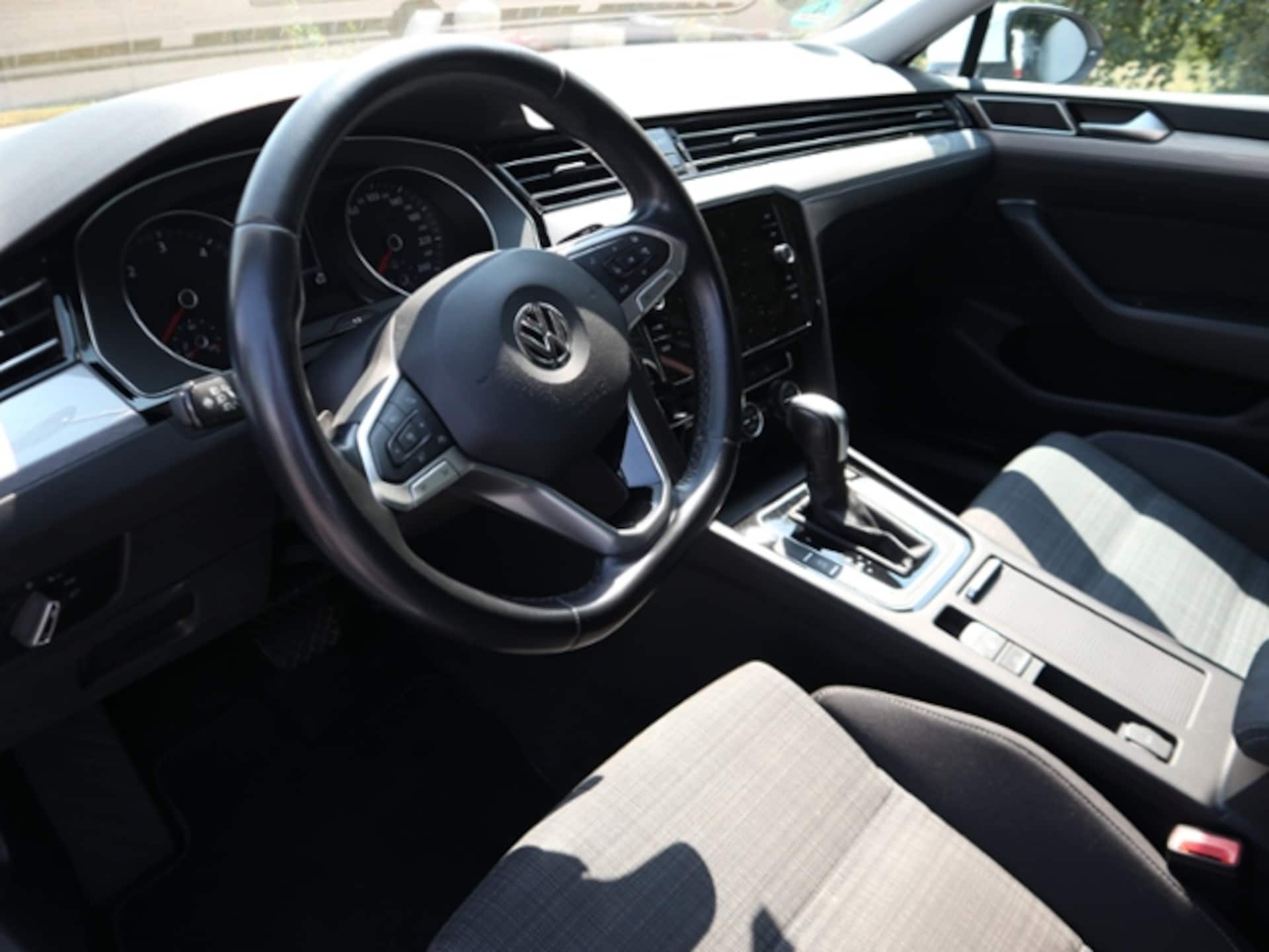 Volkswagen Passat Variant Business