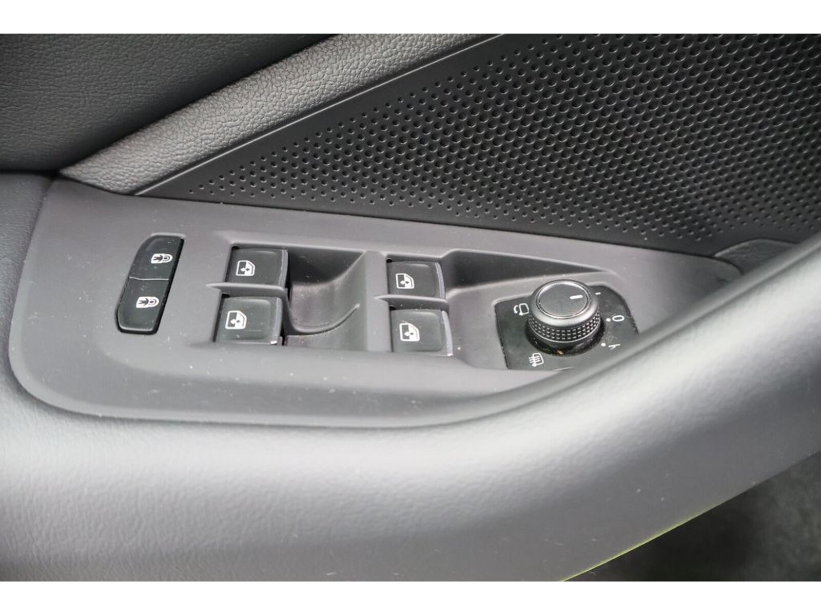 Volkswagen Passat – Bild 21