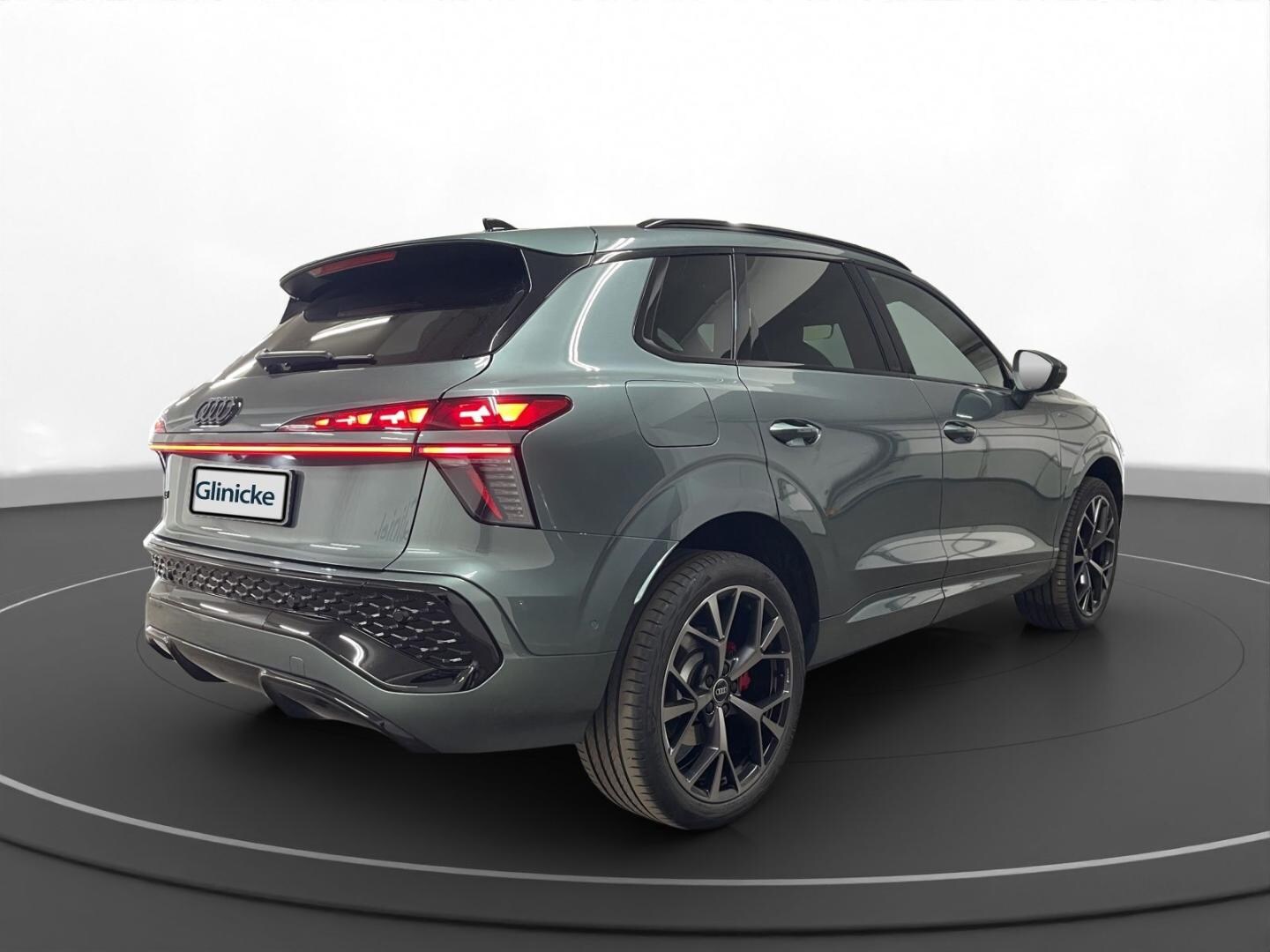 Bild über Audi Q3 SUV e-hybrid e-hybrid 200 kW S tronic - für weitere Informationen kontaktieren Sie den Audi Partner