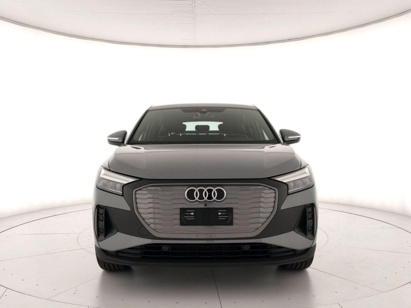 Immagine di Audi Q4 Sportback e-tron Business 45 e-tron 210,00 kW - Vista: for more details contact your dealer