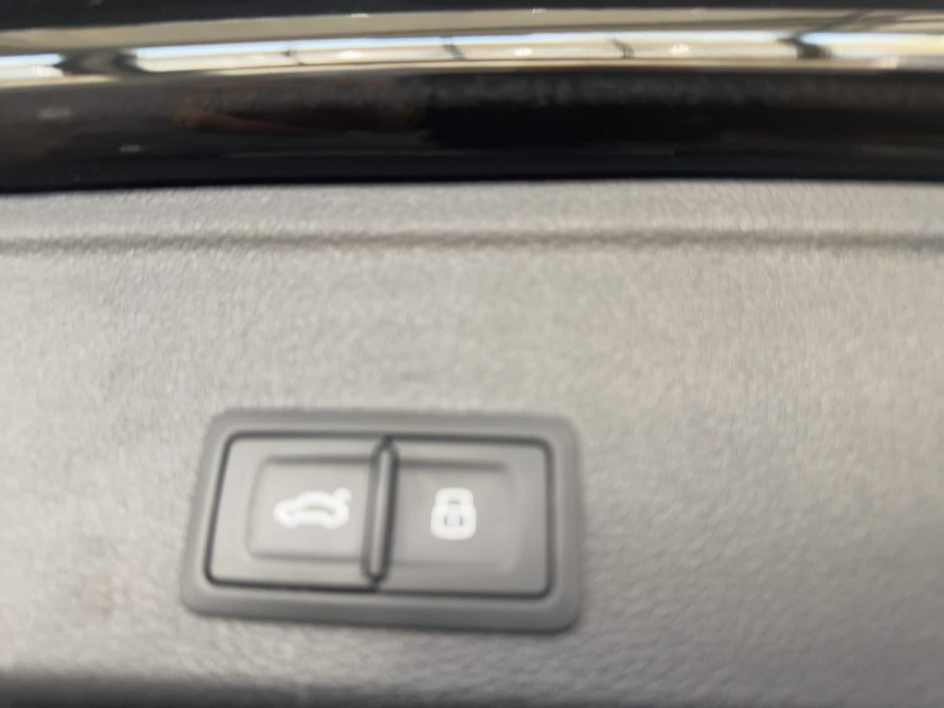 Audi A4 Avant S line