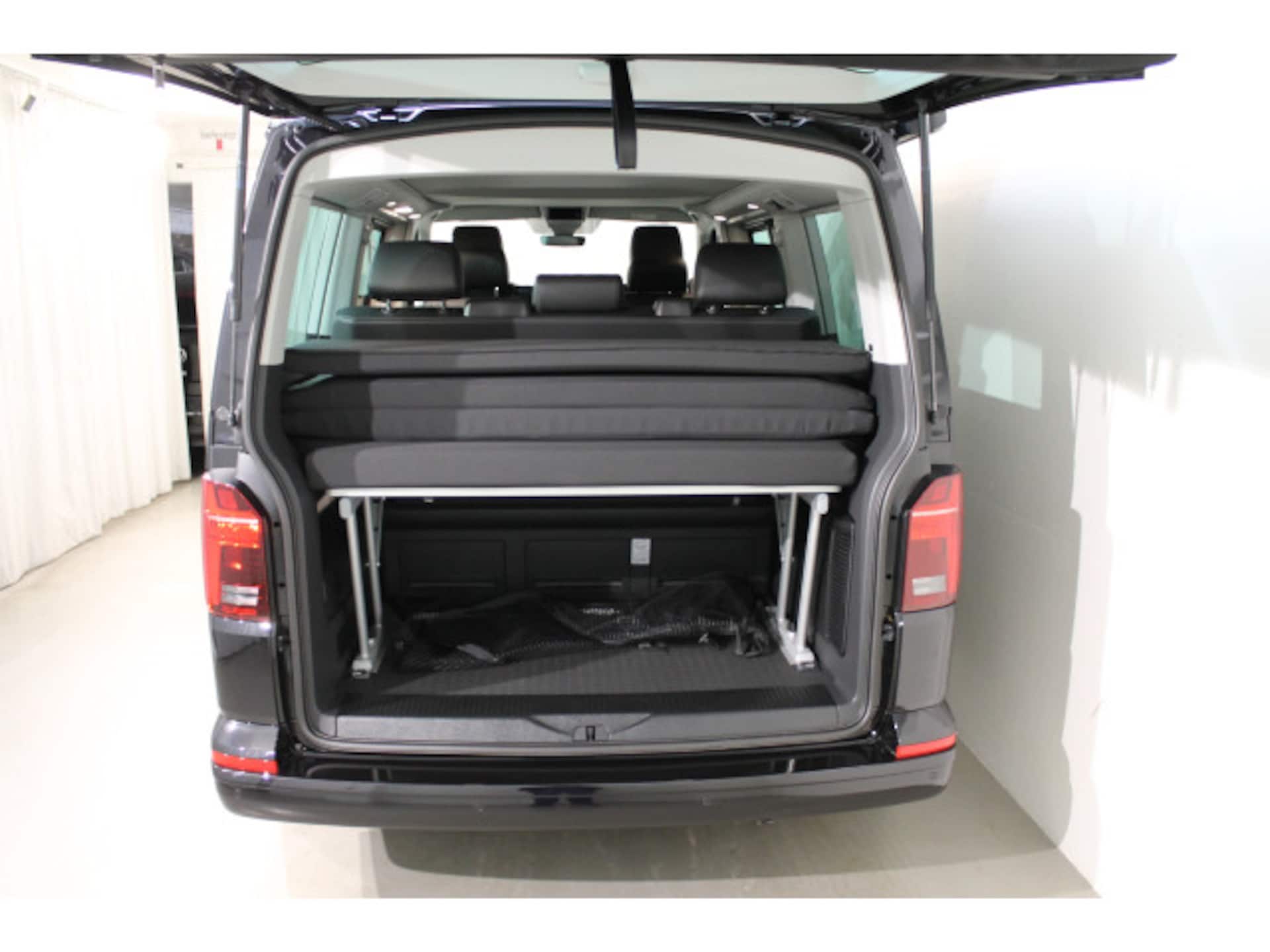 Volkswagen T6.1 California Beach