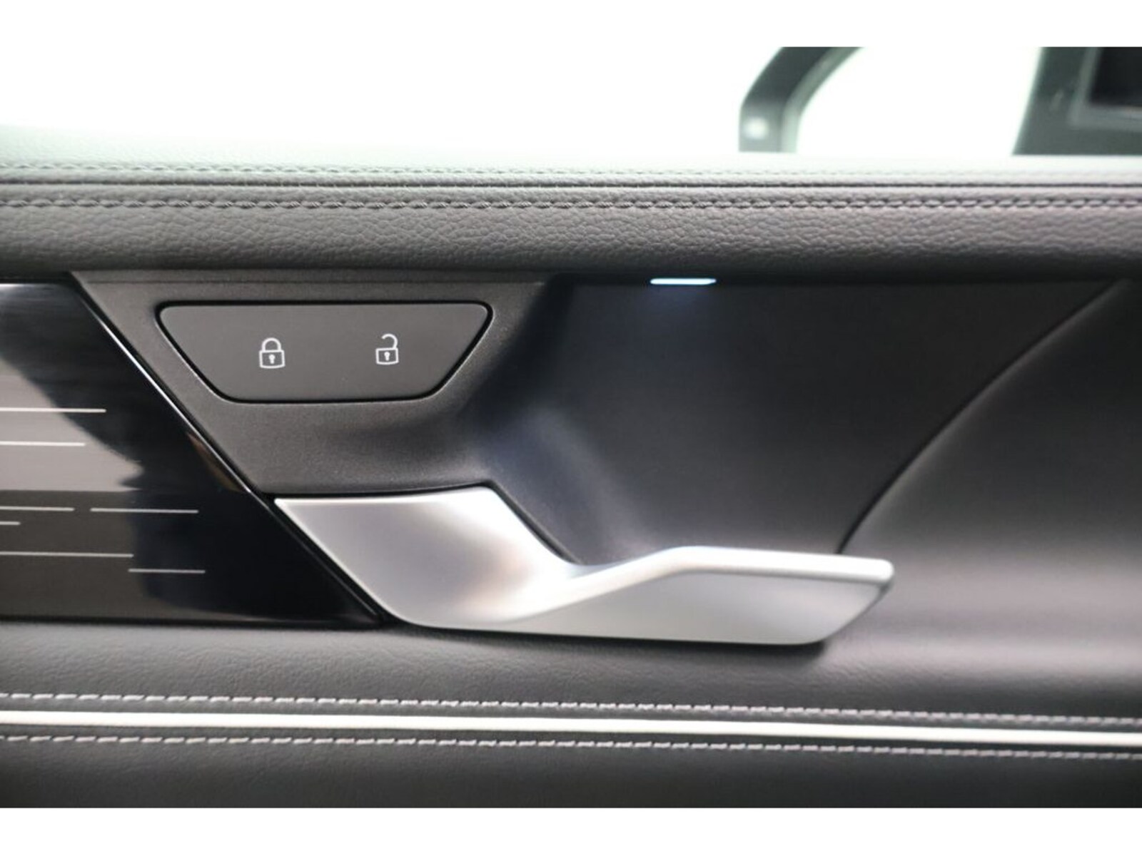 Volkswagen Passat – Bild 22
