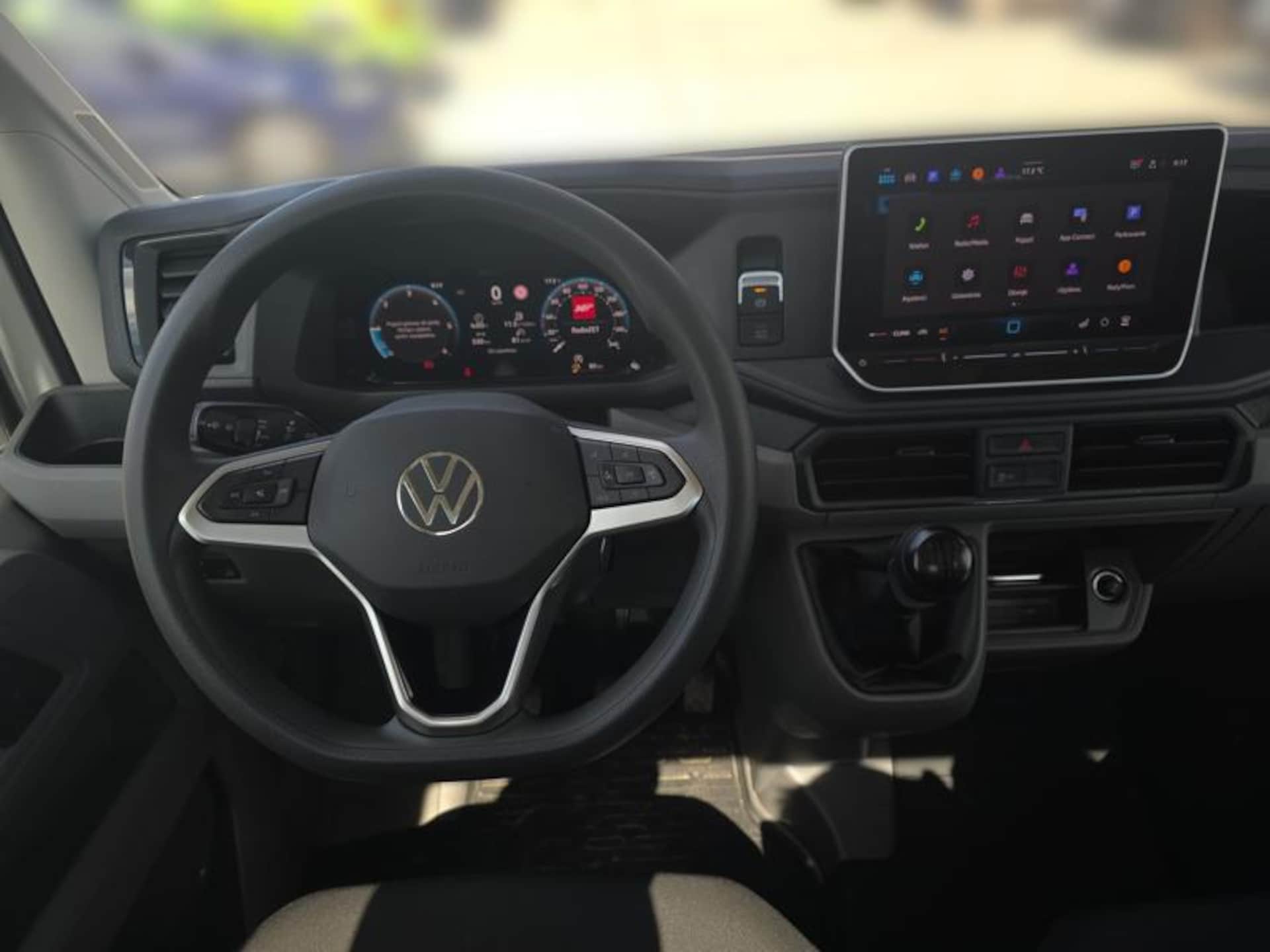 Volkswagen Crafter z pojedyńczą kabiną z długim rozstawem osi