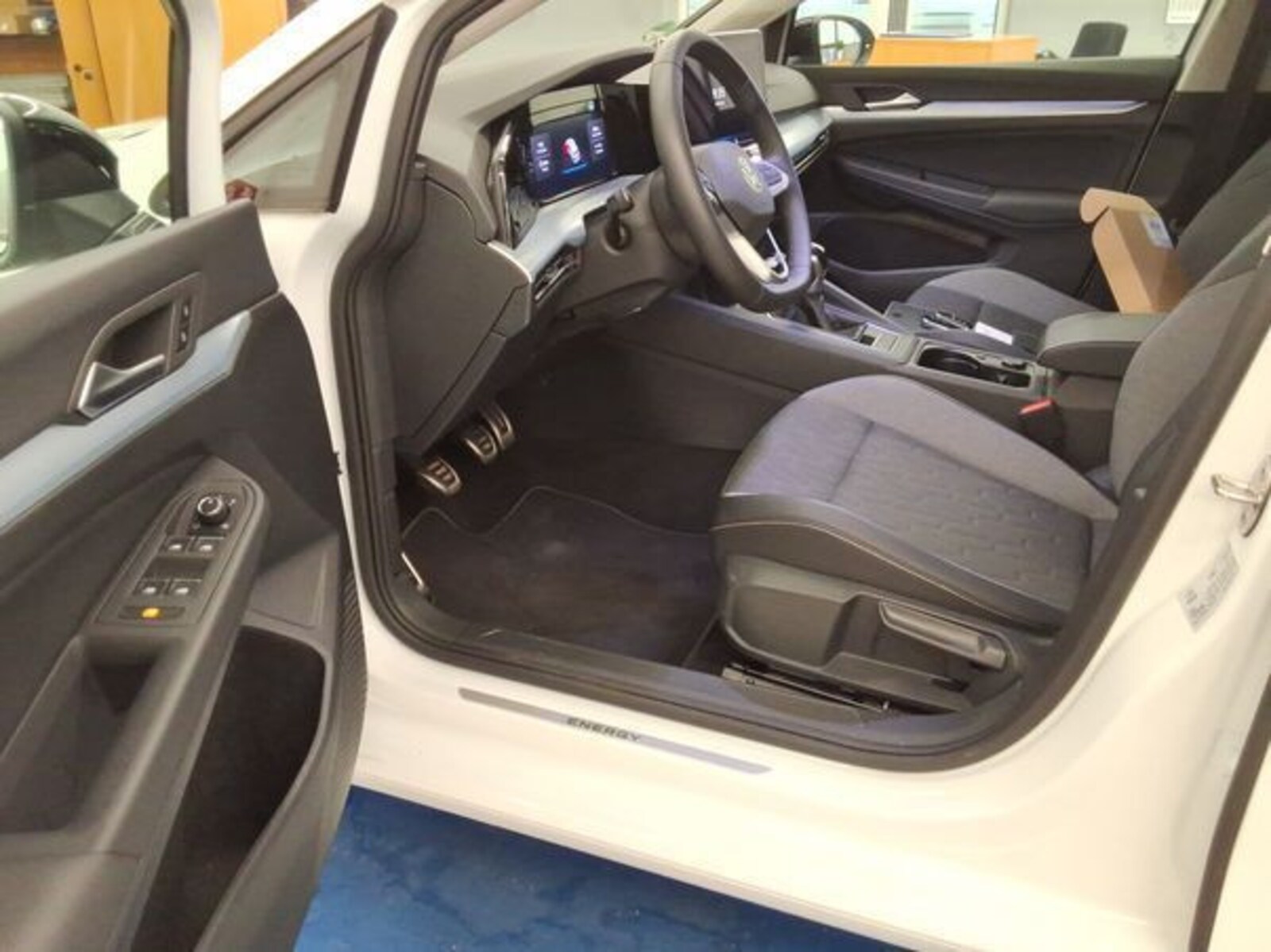 Volkswagen Golf Variant – Bild 8