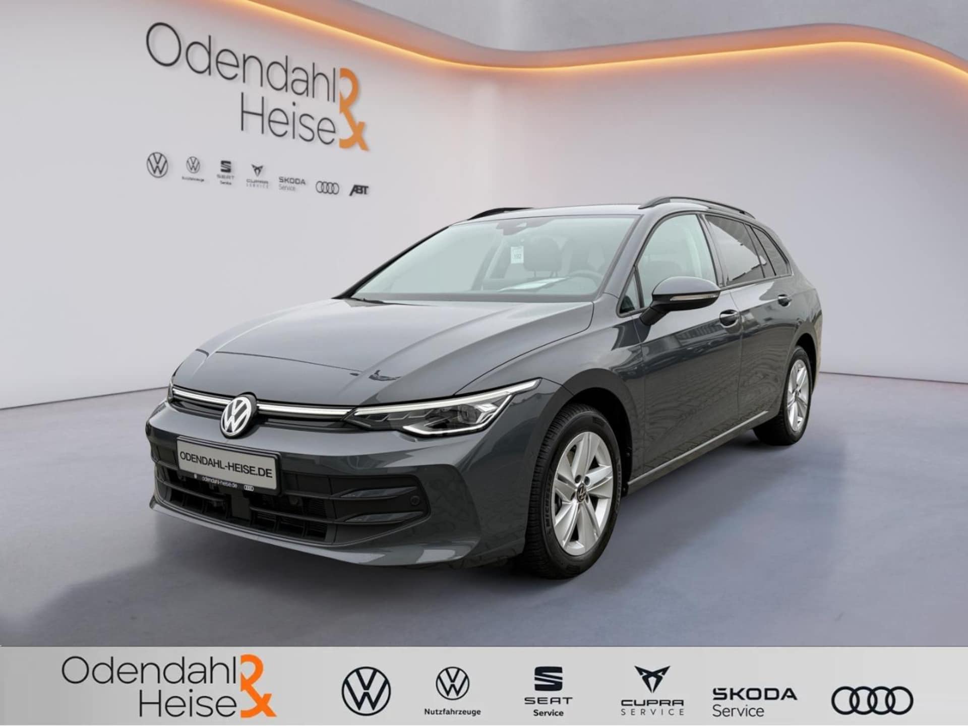Volkswagen Golf Variant Life