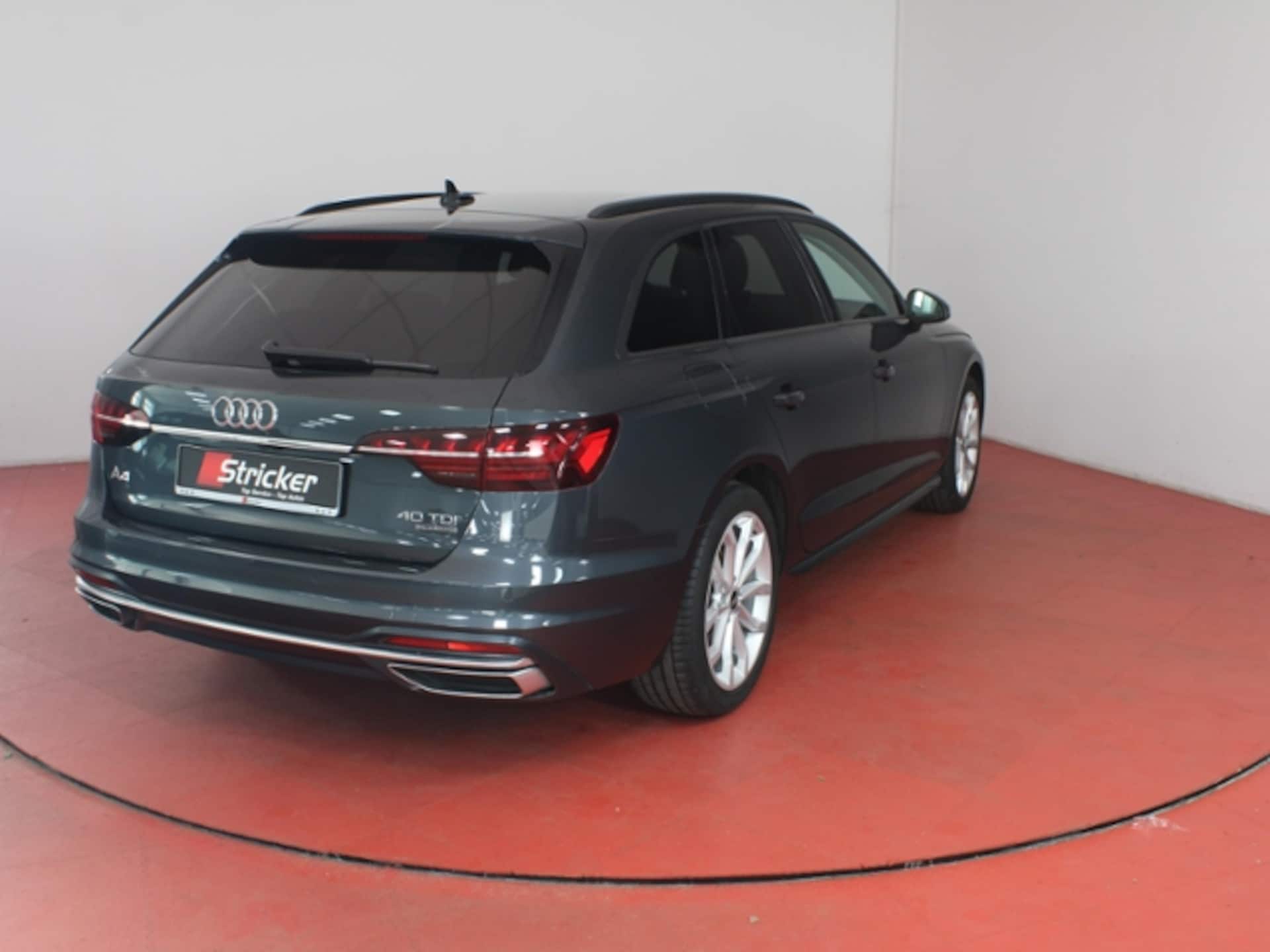 Audi A4 Avant Advanced