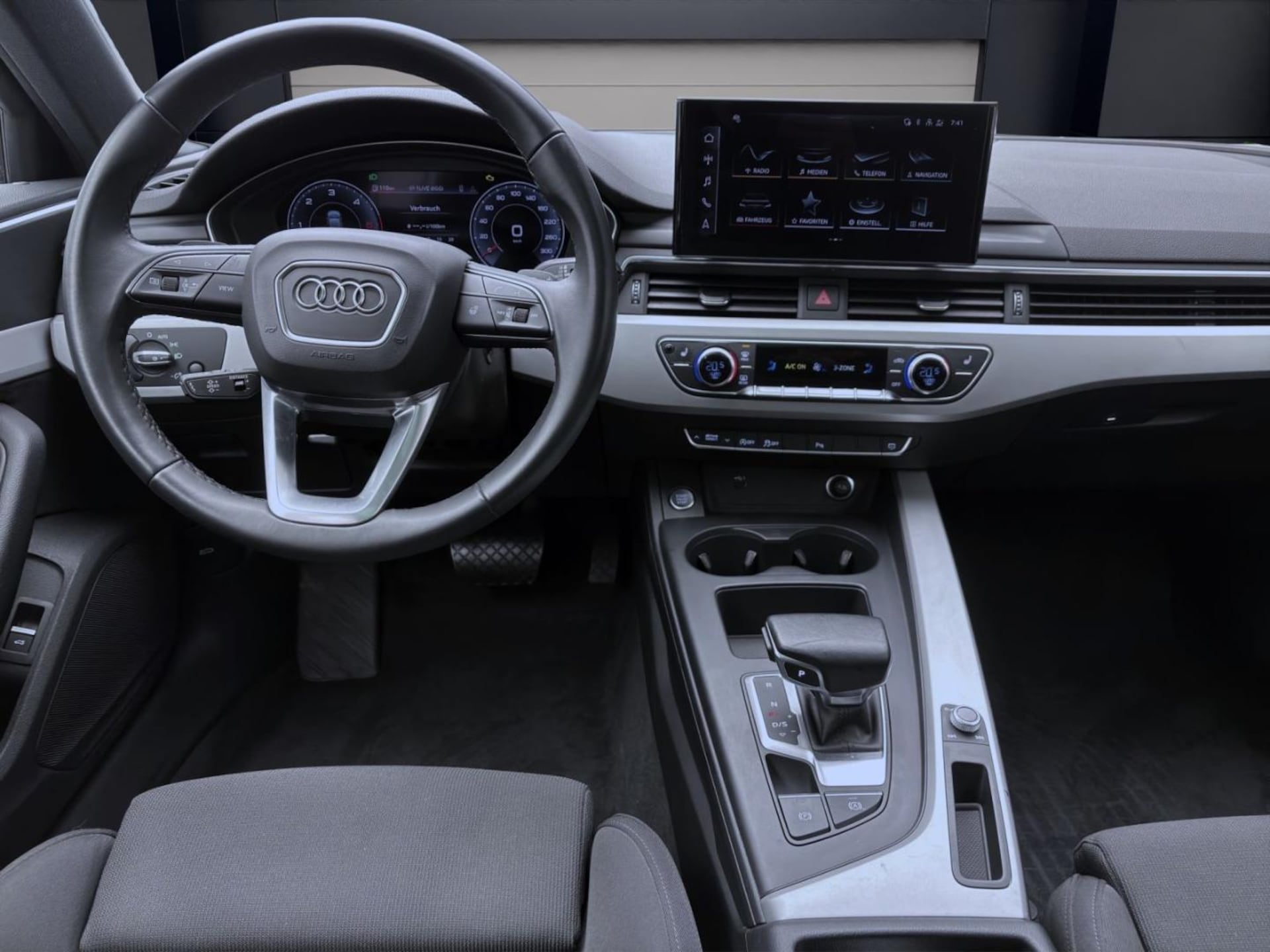 Audi A4 Avant Advanced