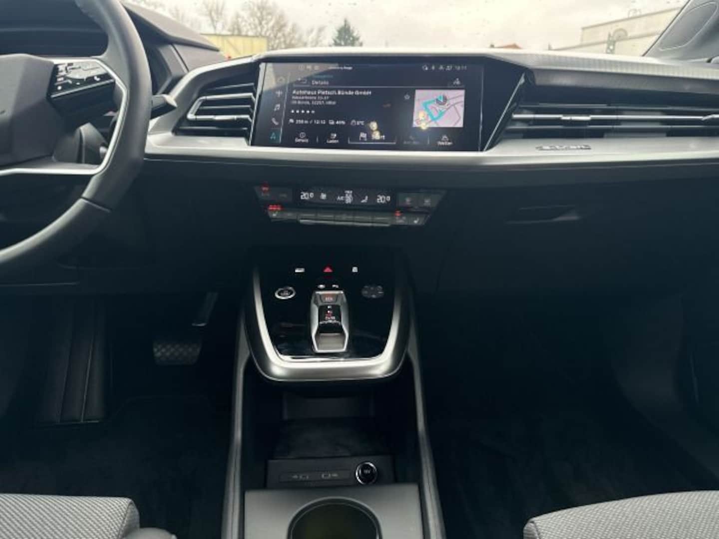 Bild über Audi Q4 Sportback e-tron 45 e-tron - für weitere Informationen kontaktieren Sie den Audi Partner