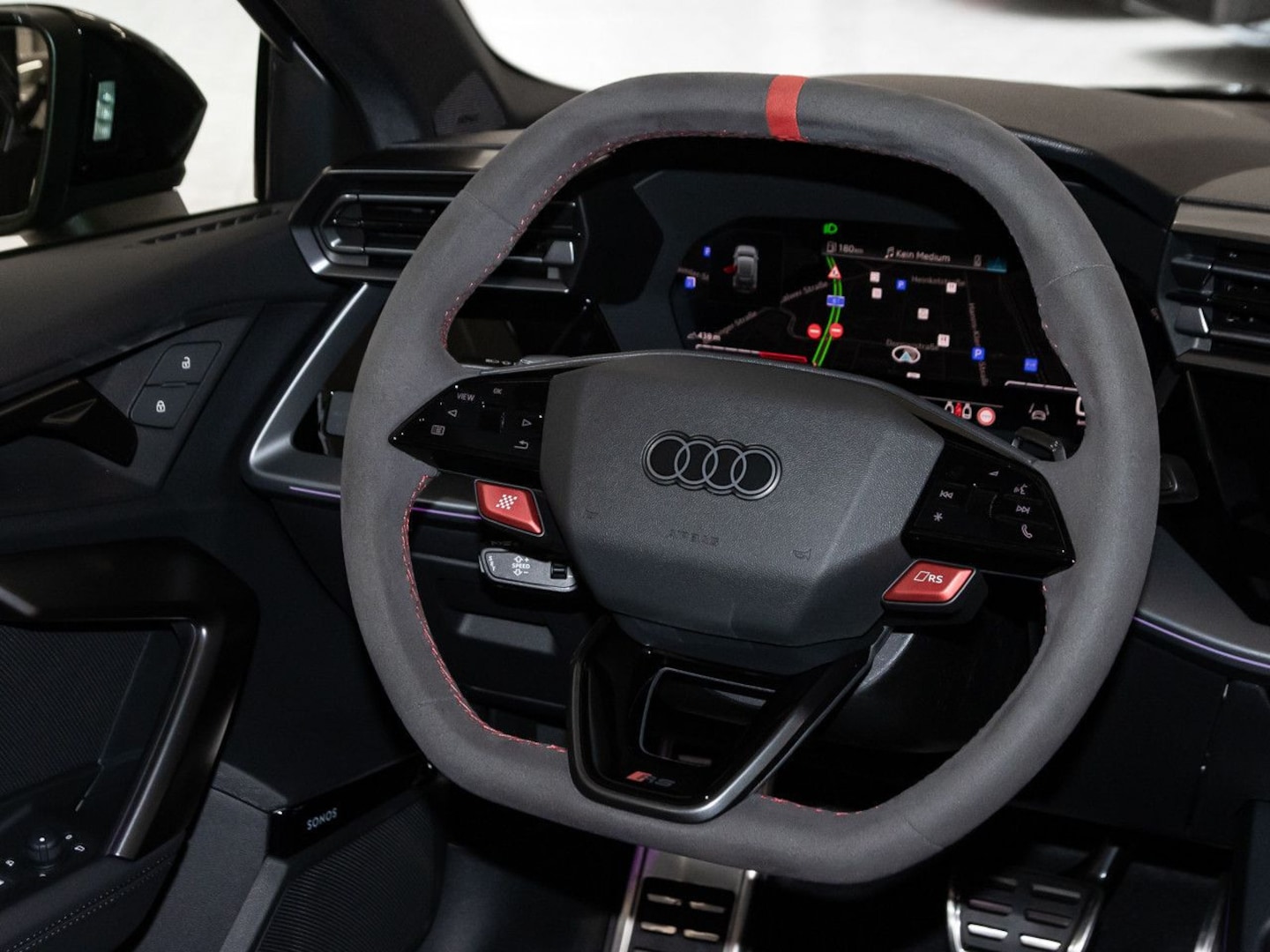 Bild über Audi RS 3 Sportback TFSI quattro 294 kW S tronic - für weitere Informationen kontaktieren Sie den Audi Partner