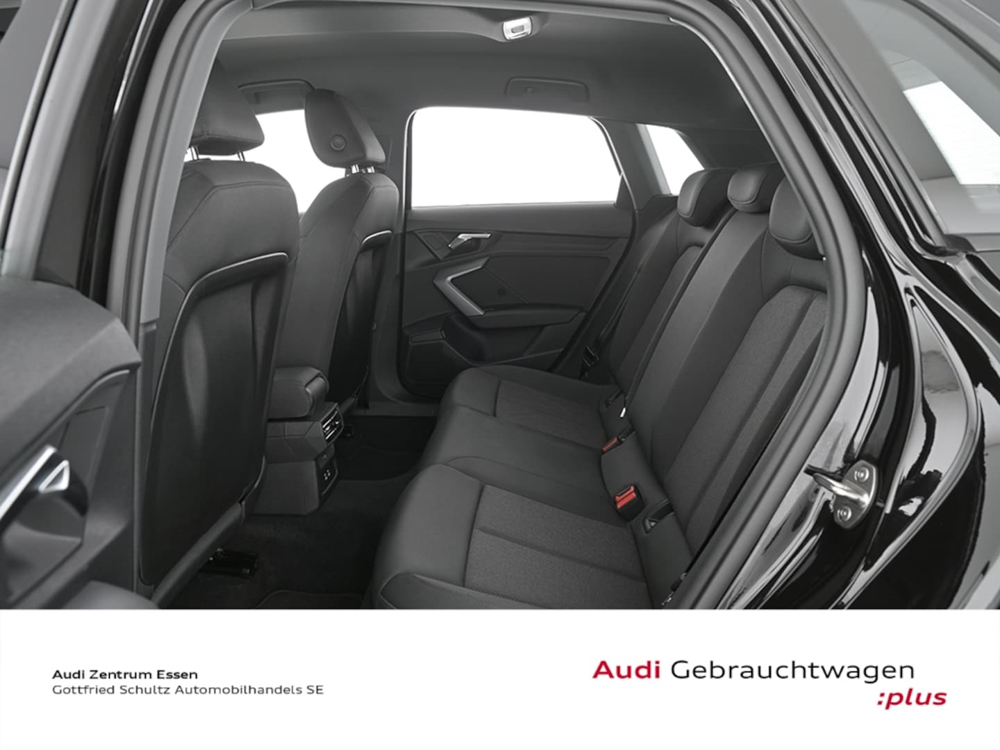Bild über Audi A3 Sportback 30 TFSI S tronic - für weitere Informationen kontaktieren Sie den Audi Partner
