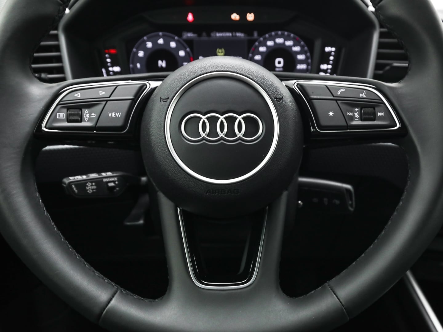 Bild über Audi A1 Sportback advanced 30 TFSI S tronic - für weitere Informationen kontaktieren Sie den Audi Partner