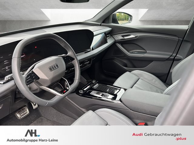Image about Audi Q6 SUV e-tron e-tron quattro