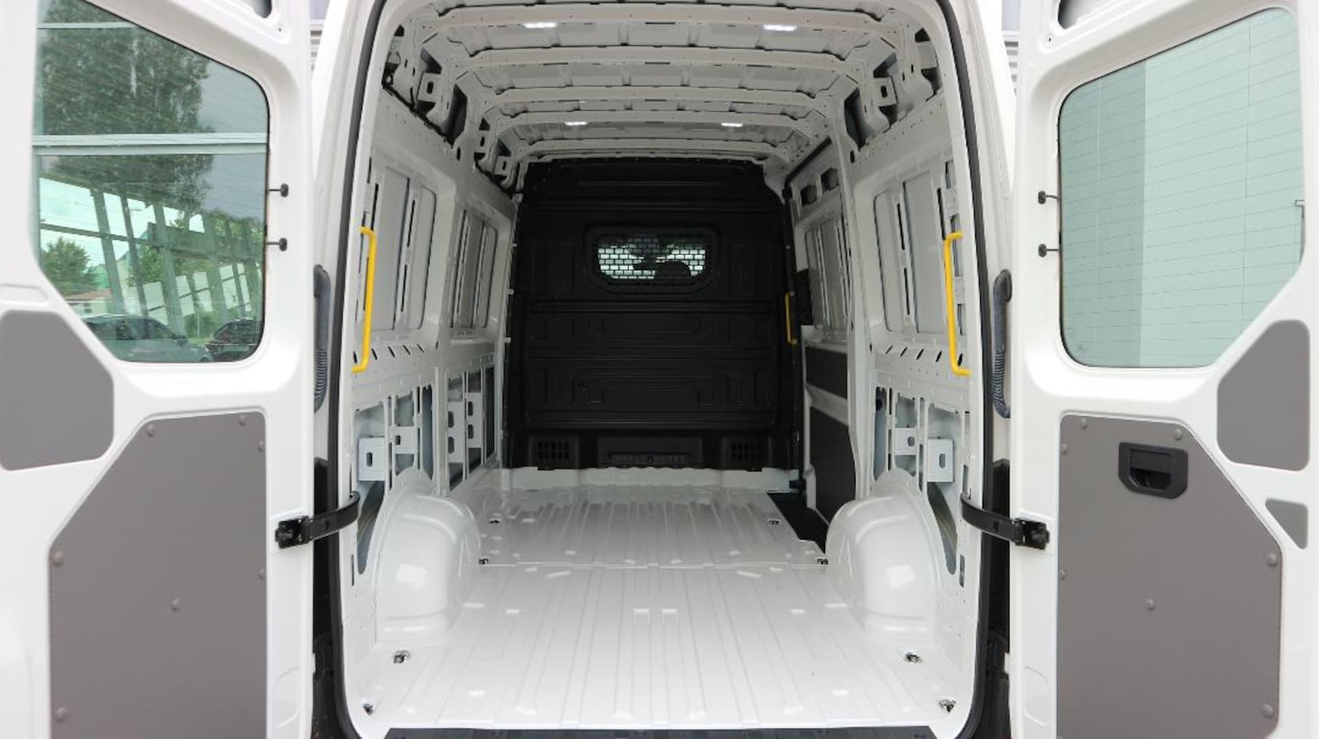 Volkswagen Crafter Kasten mittlerer Radstand