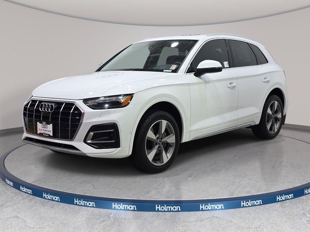 2023 Audi Q5 40 Prestige's photo