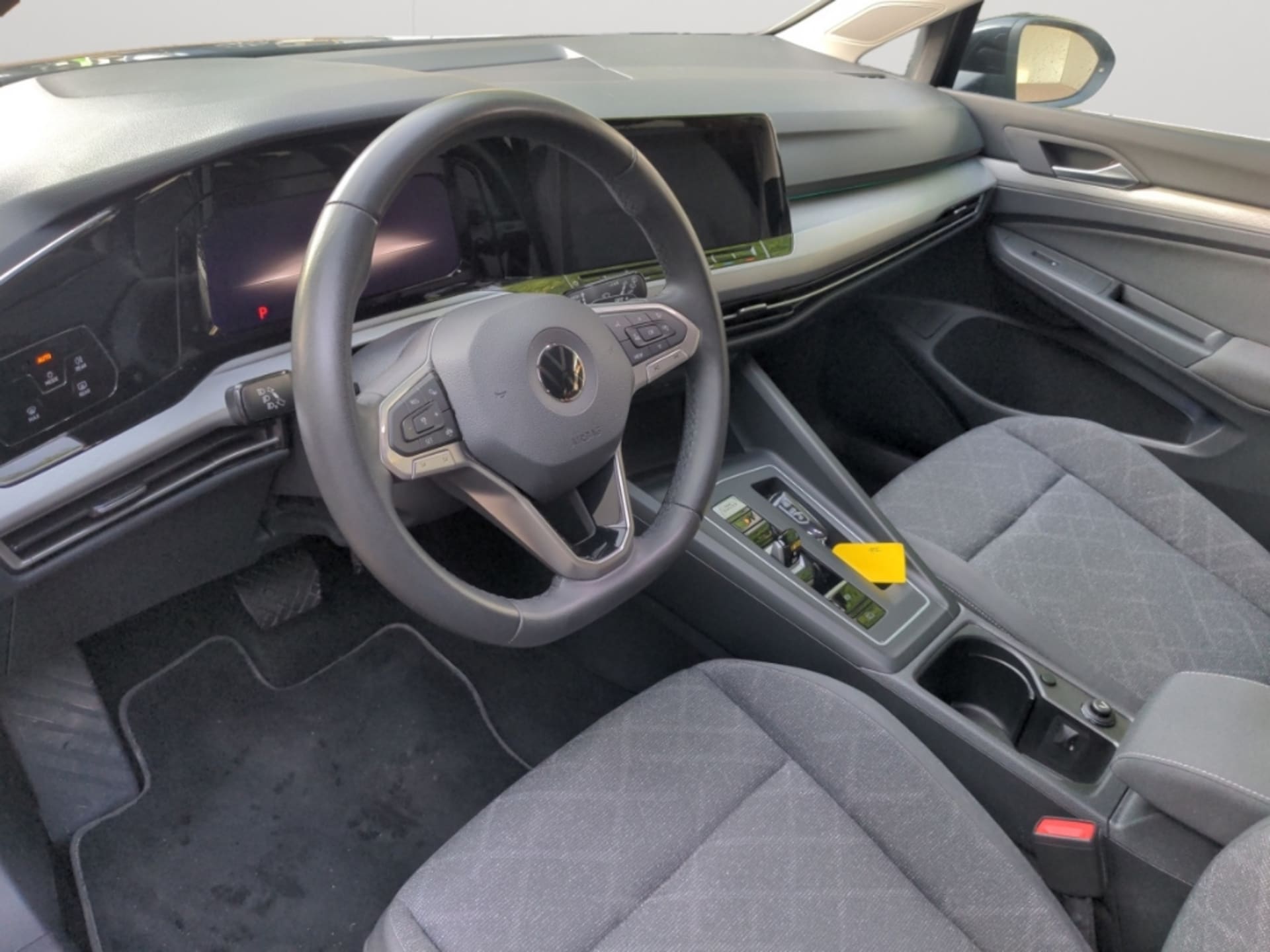 Volkswagen Golf Variant Life