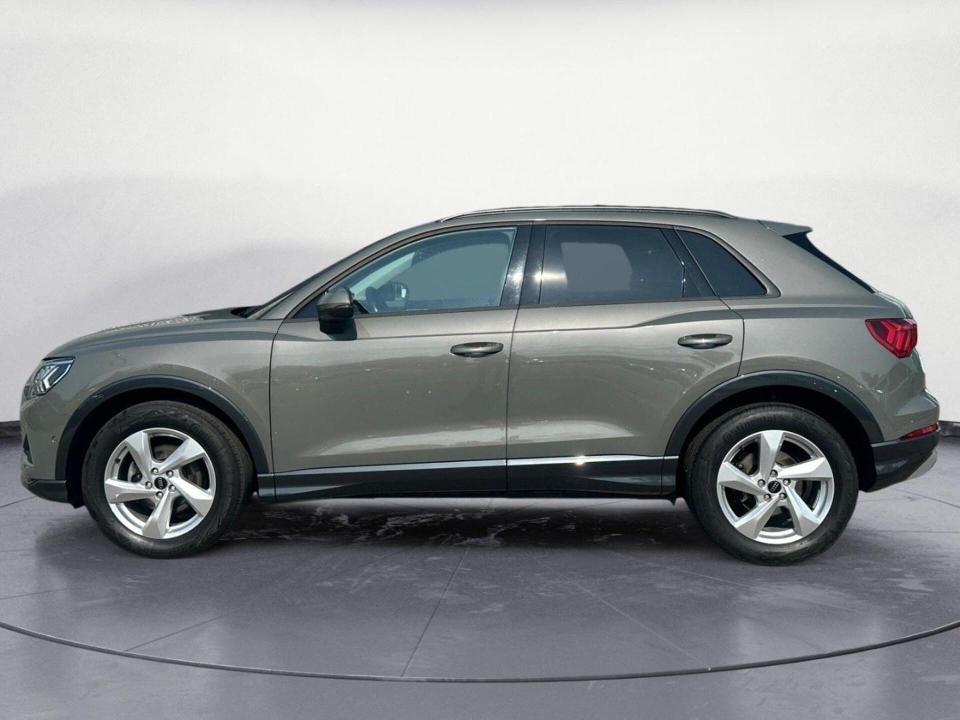 Audi Q3 SUV advanced