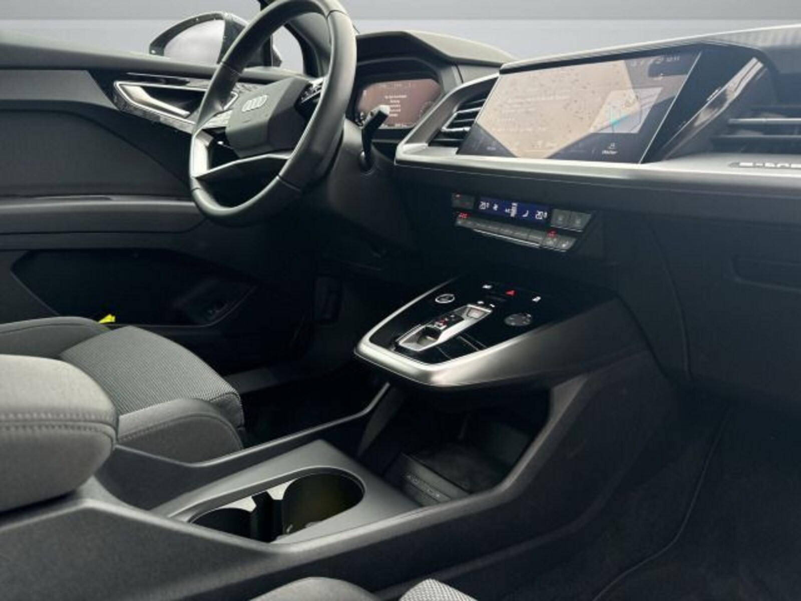 Audi Q4 Sportback e-tron – Bild 11