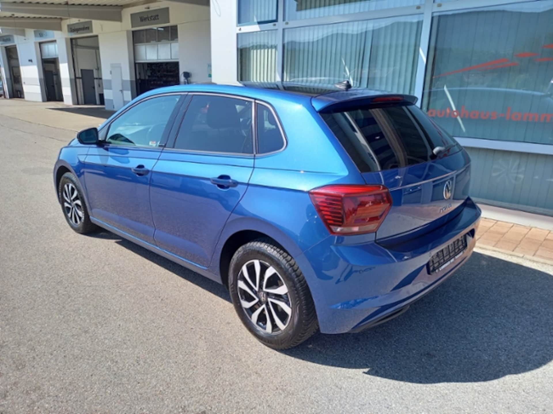 Volkswagen Polo Active