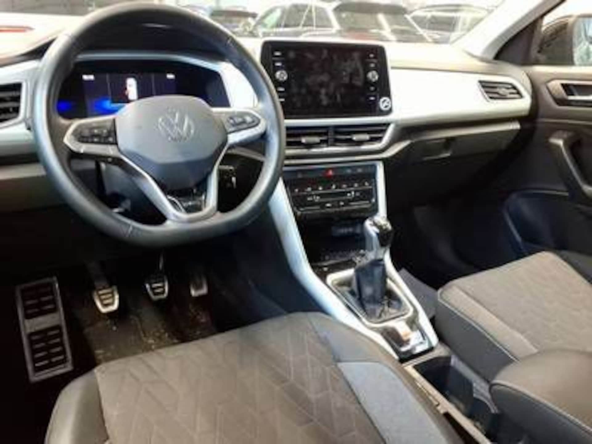 Volkswagen T-Roc Life