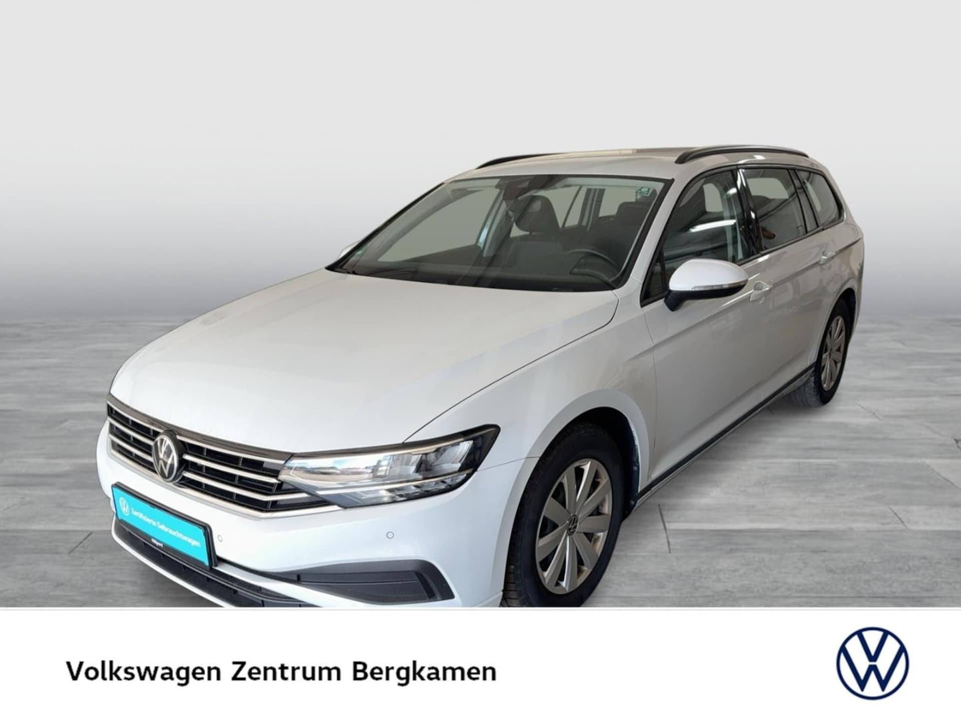 Volkswagen Passat Variant Basis-Modell