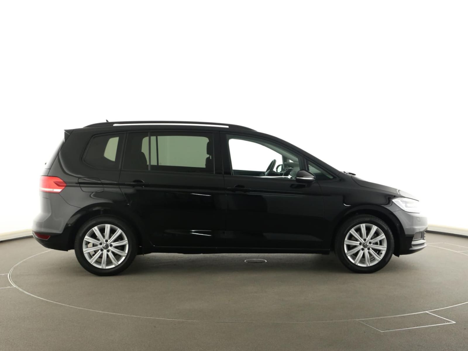 Volkswagen Touran – Bild 12