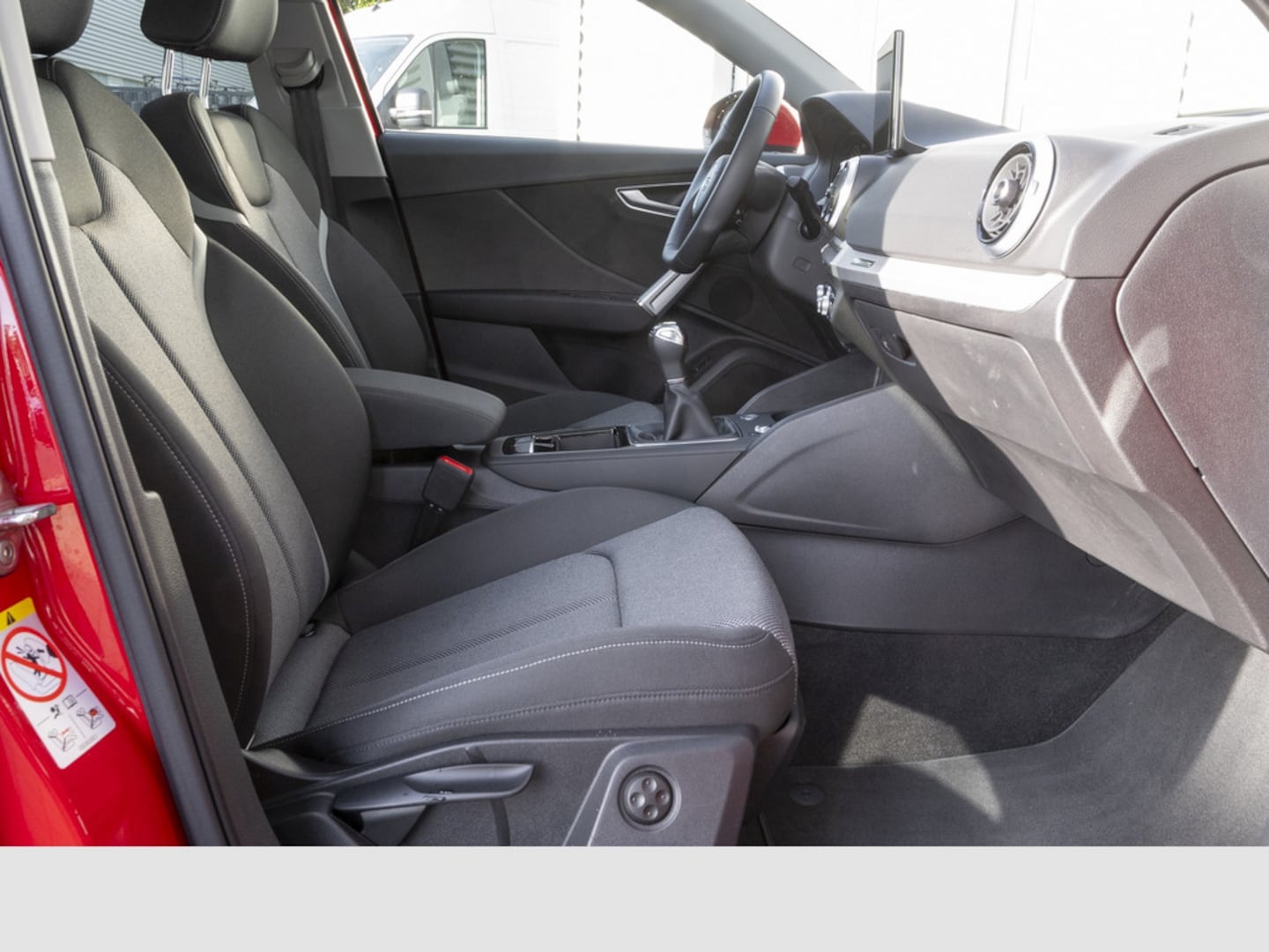 Bild über Audi Q2 S line 30 TFSI Schaltgetriebe - für weitere Informationen kontaktieren Sie den Audi Partner