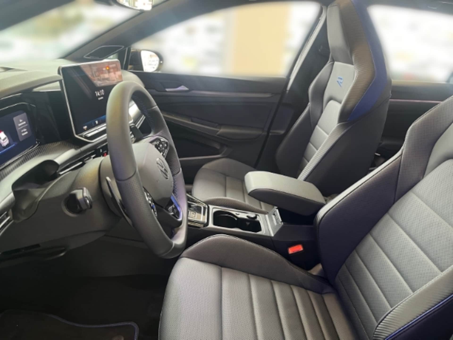Volkswagen Golf R Black Edition