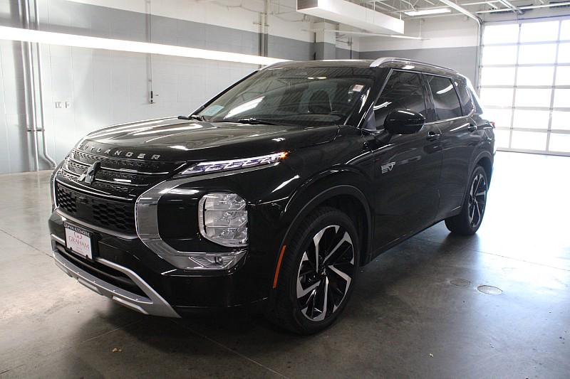 2023 Mitsubishi Outlander Plug-In Hybrid
