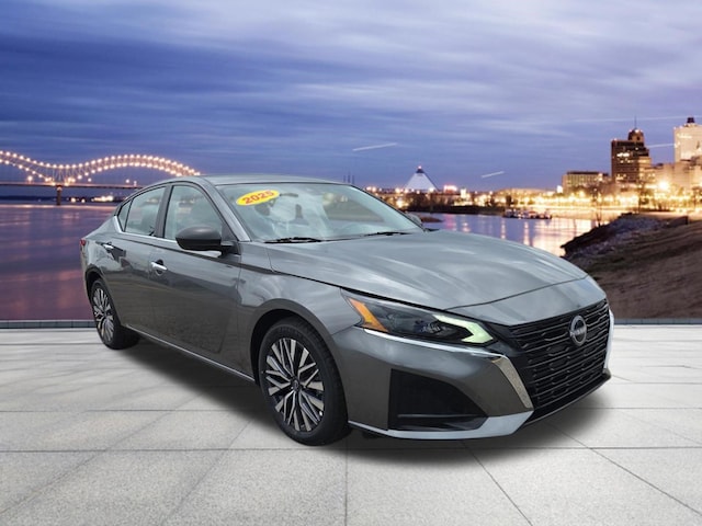 2025 Nissan Altima