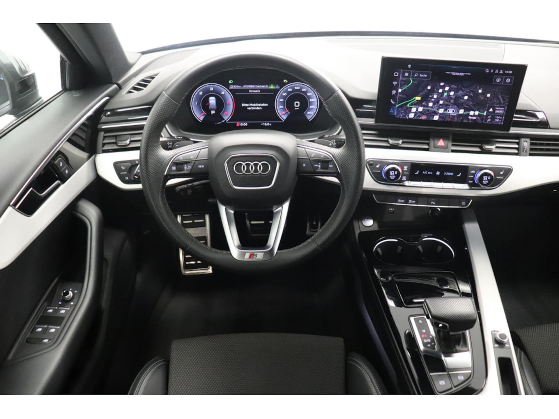 Audi A4 Avant S line