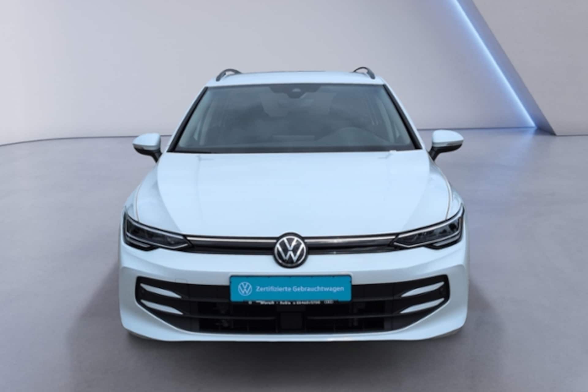 Volkswagen Golf Variant Life
