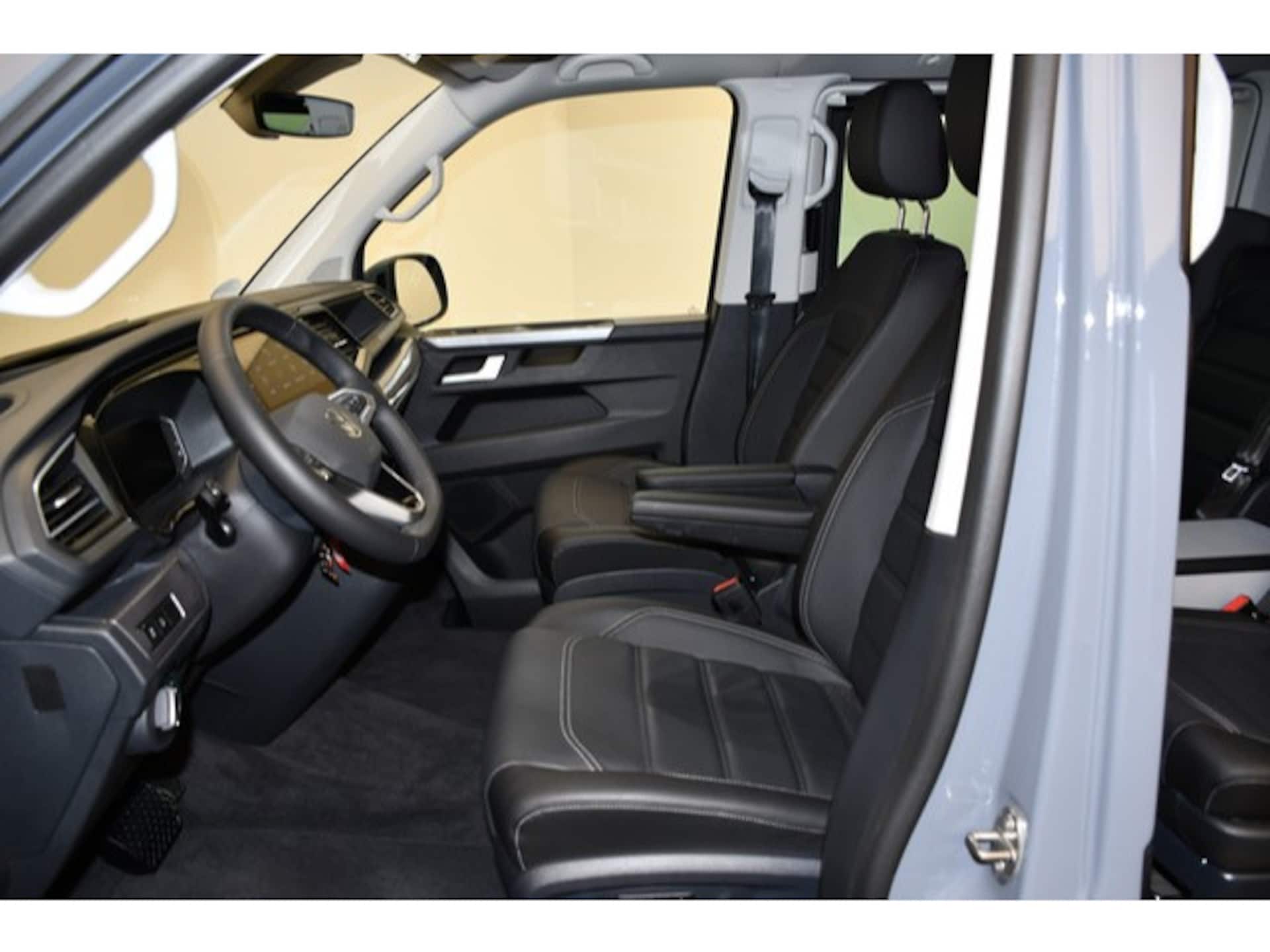 Volkswagen T6.1 Multivan Highline