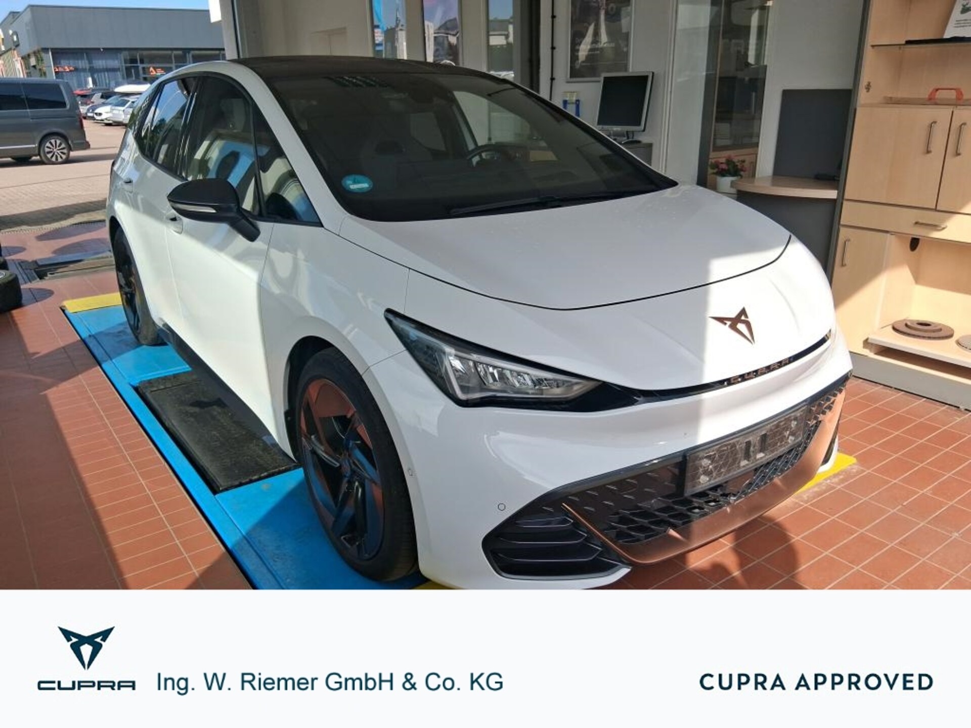 CUPRA Born