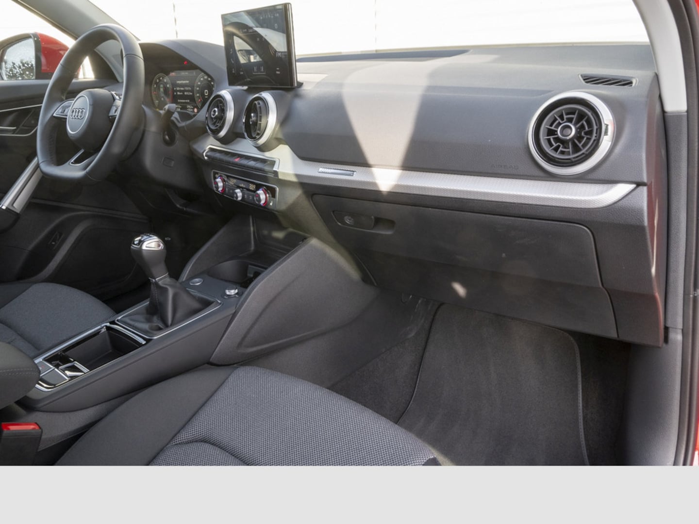 Bild über Audi Q2 S line 30 TFSI Schaltgetriebe - für weitere Informationen kontaktieren Sie den Audi Partner