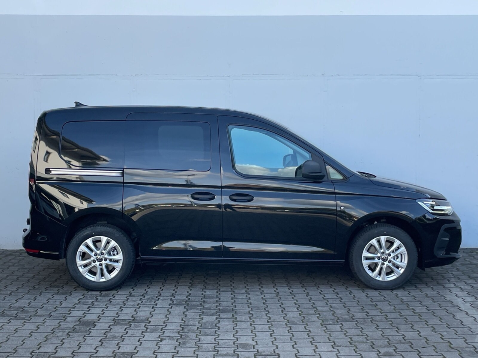 Volkswagen Caddy Kombi – Bild 5