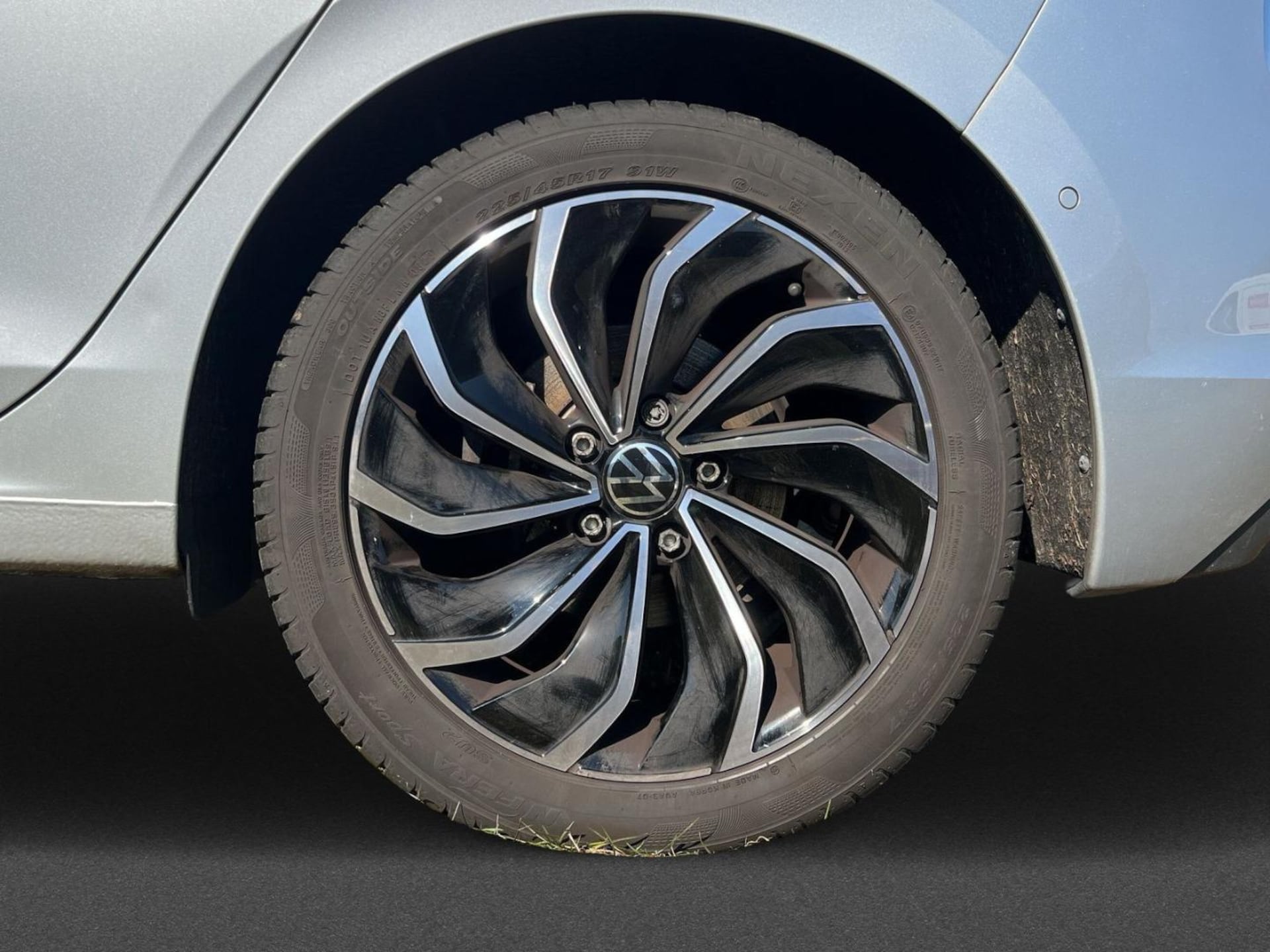 Volkswagen Golf Style
