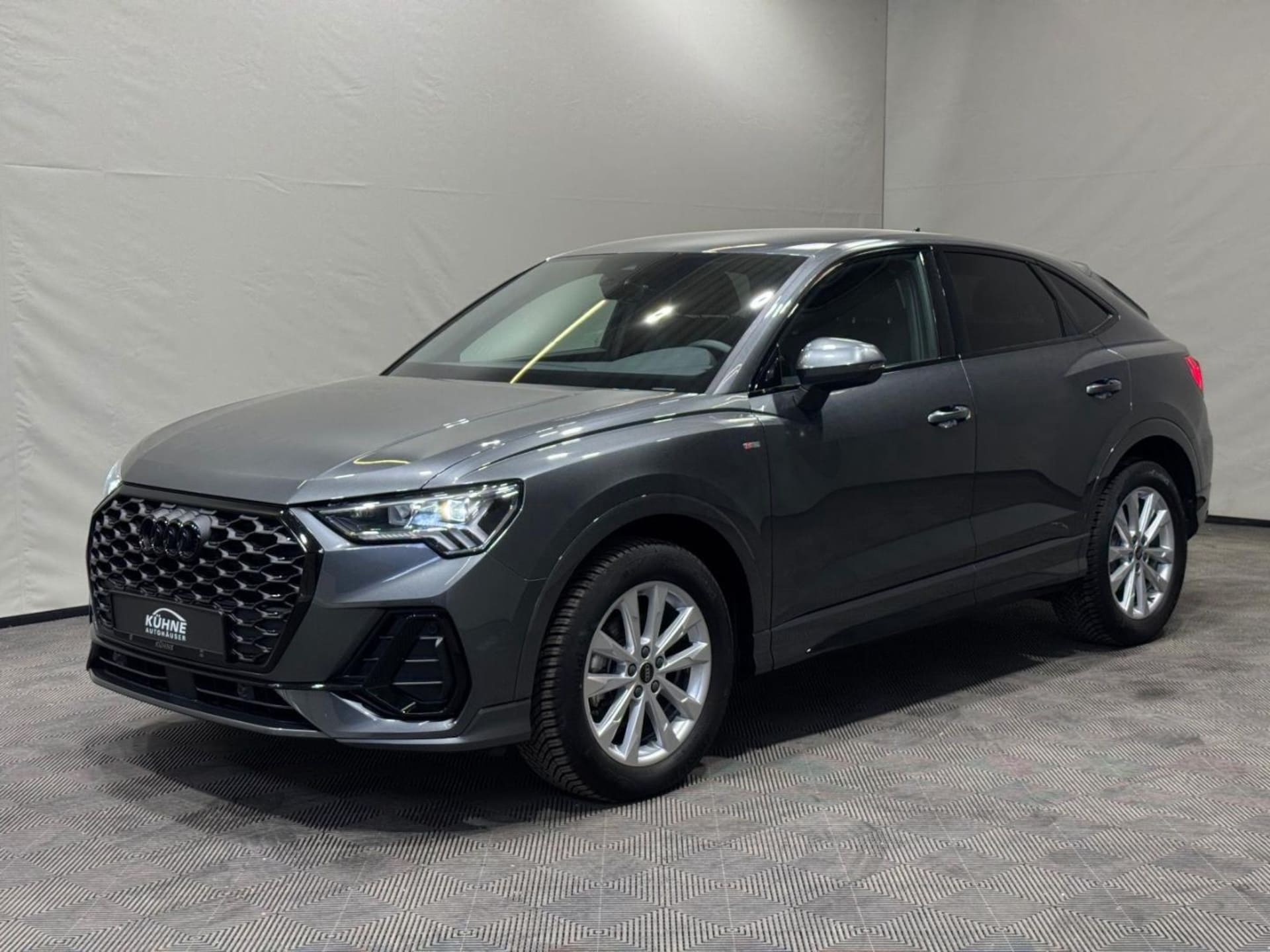 Audi Q3 Sportback S line