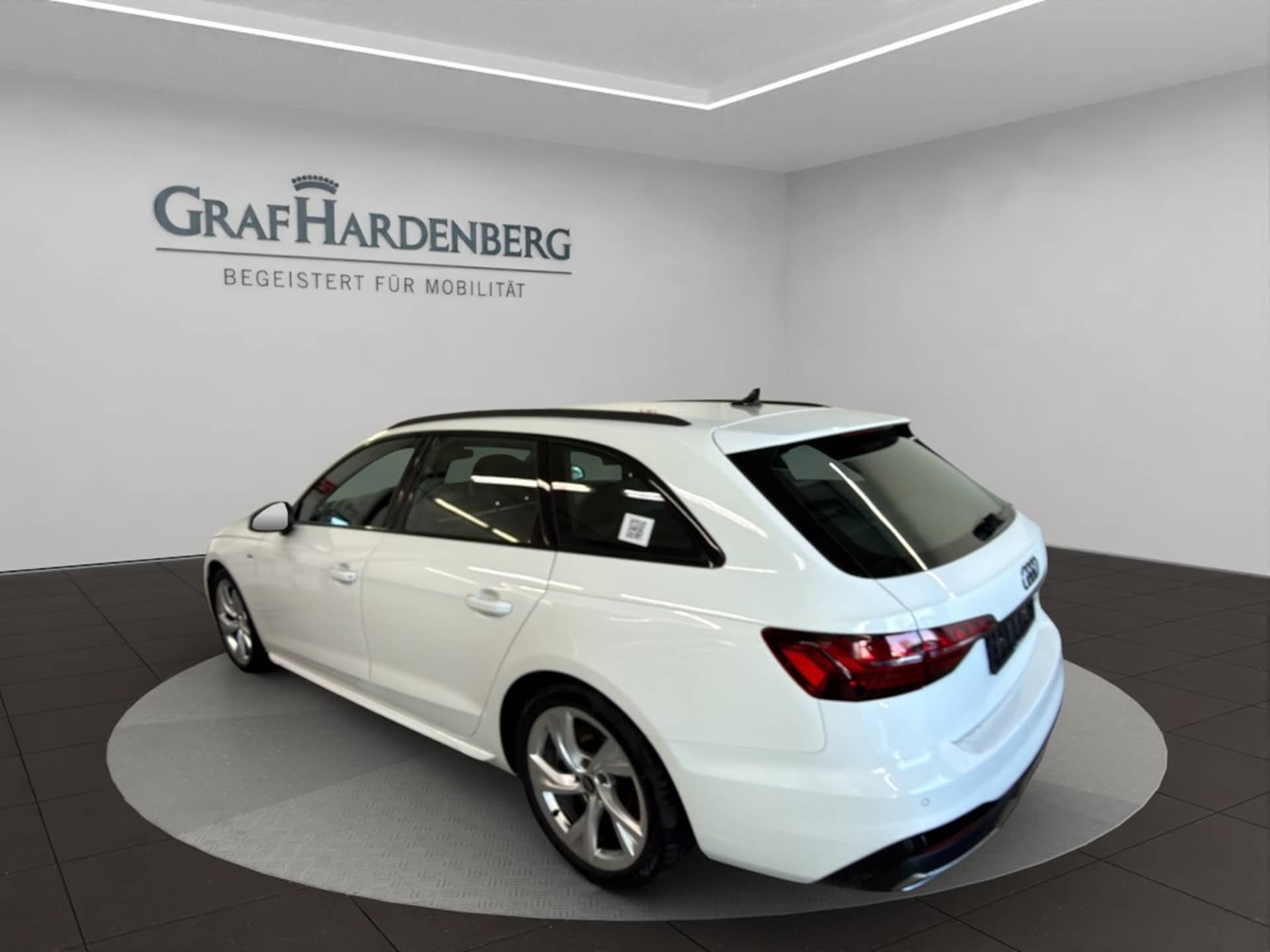 Audi A4 Avant S line