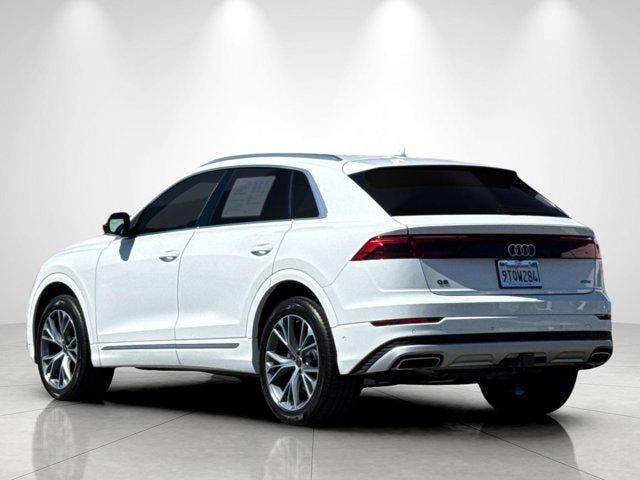 2025 Audi Q8